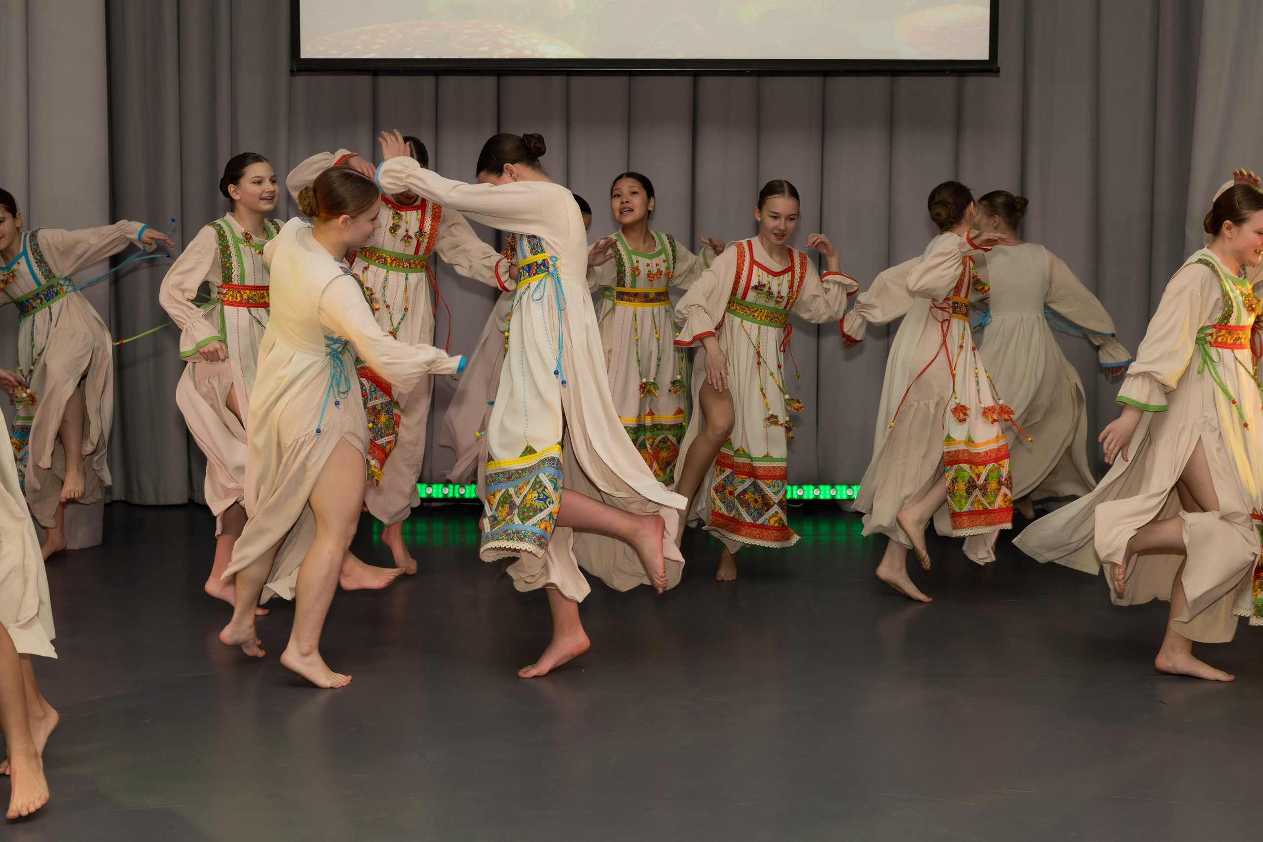 Танцевальный коллектив. Рыжий Фотограф Иркутск