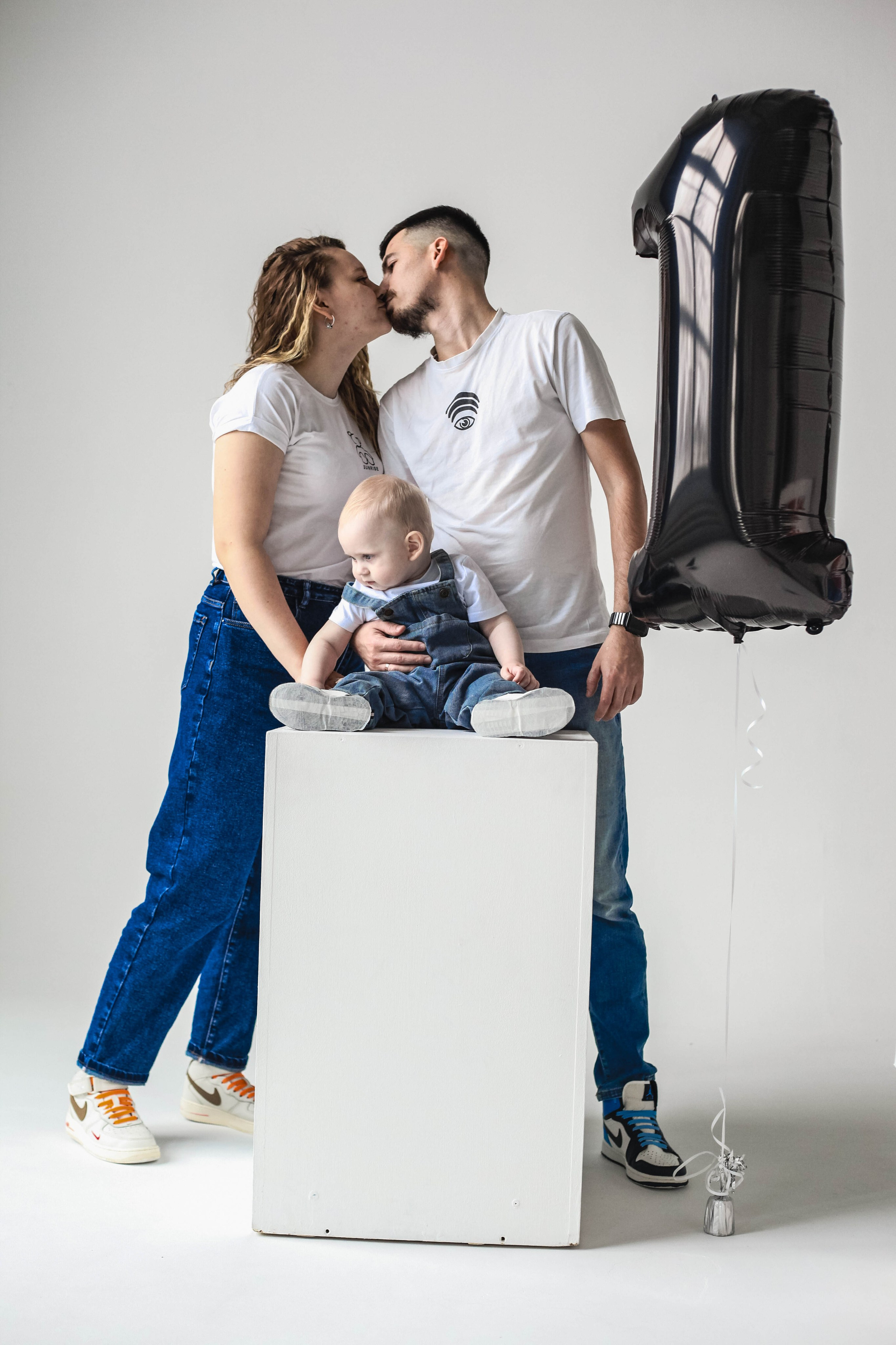 Студия. Уличный фотограф Города N