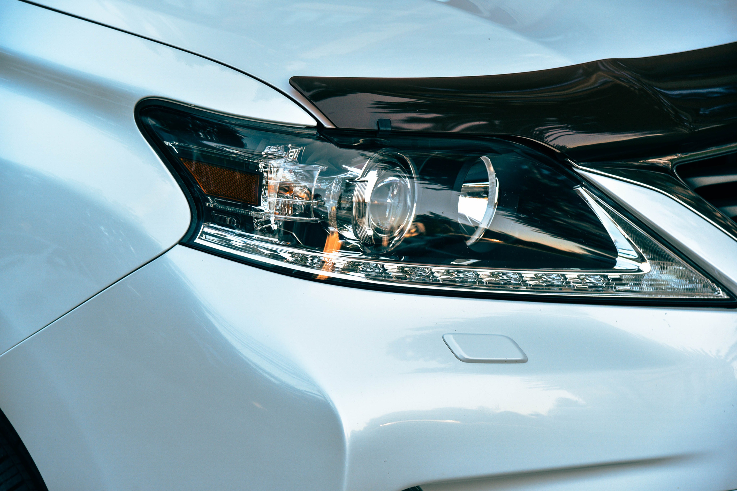 Профессиональная фотосессия Lexus в&nbsp;Новосибирске. Автомобильный фотограф Чанчин Владимир: детальные снимки кузова, интерьера и&nbsp;динамики. Съемка автомобиля для продажи