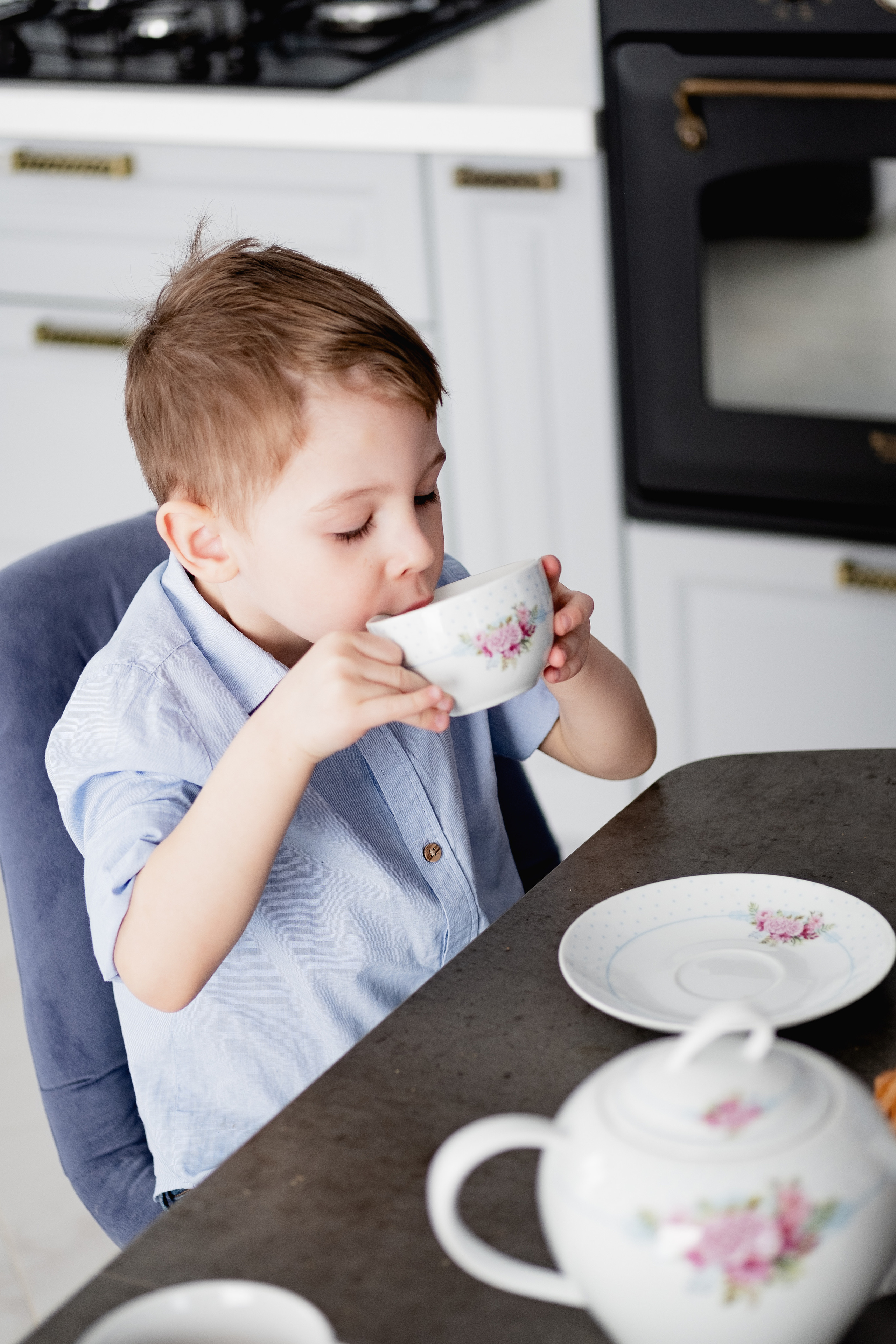 Семья Ангелины и Тэльмана. Семейный фотограф в Магнитогорске Ирина Ростовщикова