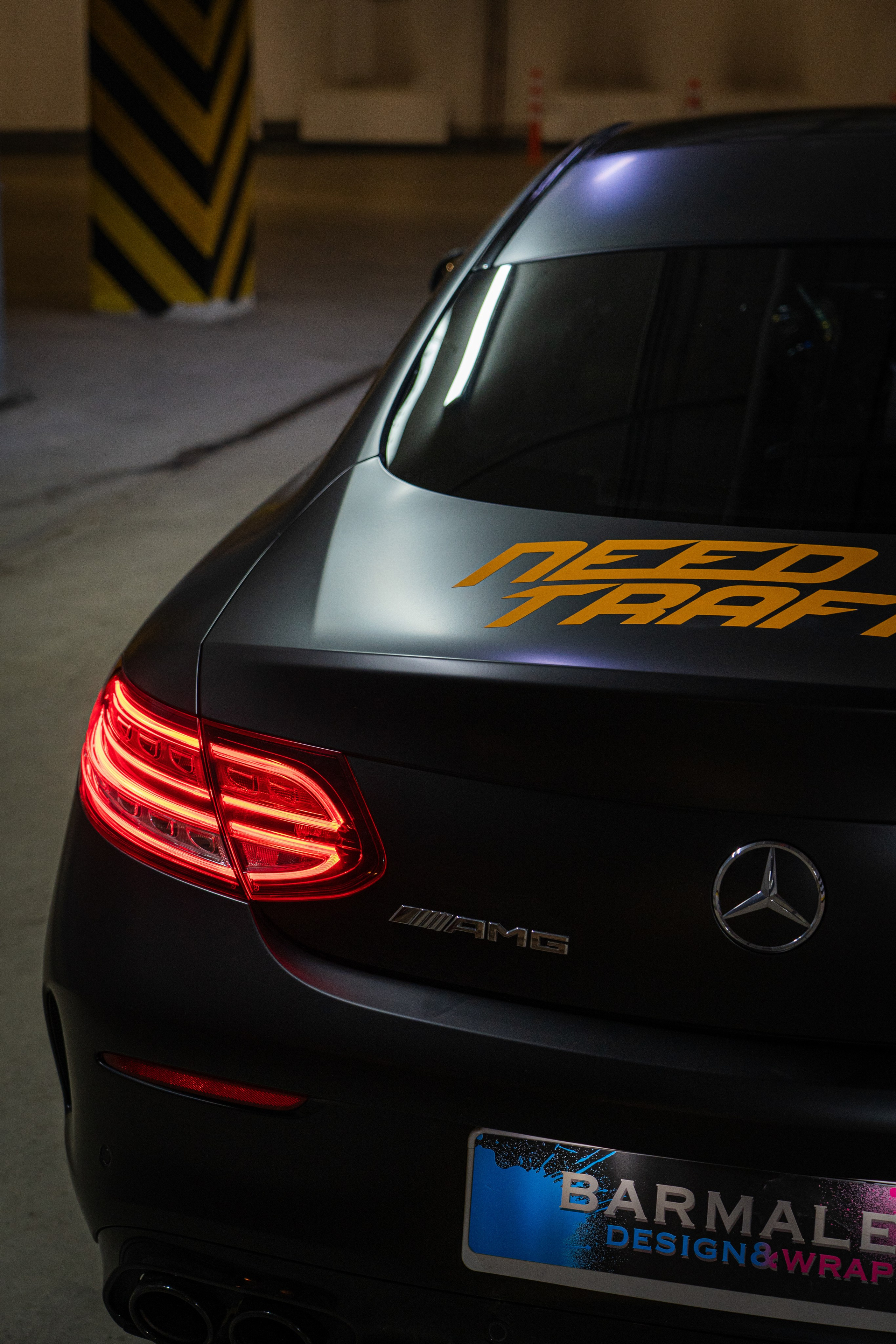 Винилография на Mercedes Benz C43 AMG. Студия дизайна и оклейки авто Barmaley Design