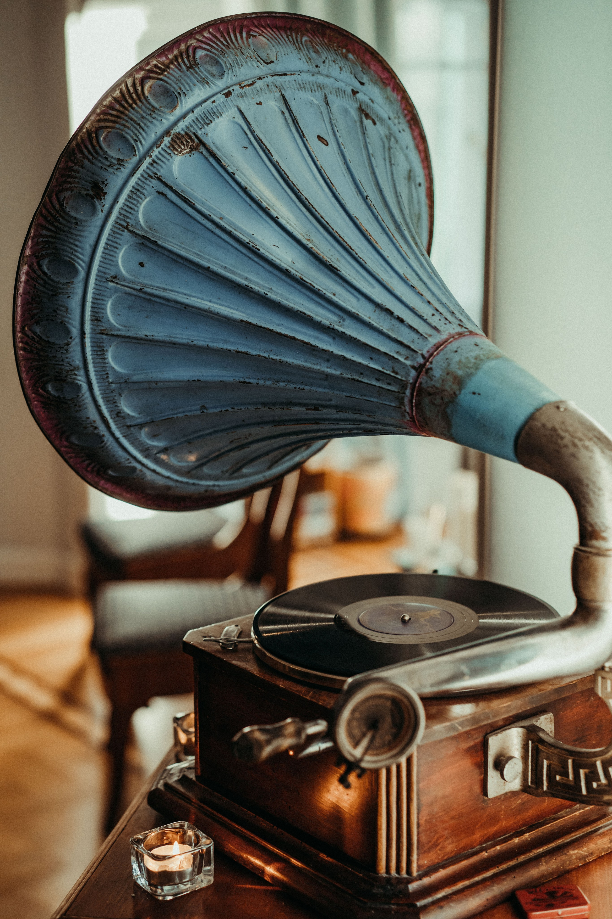 Фоторежиссер — O! Markova