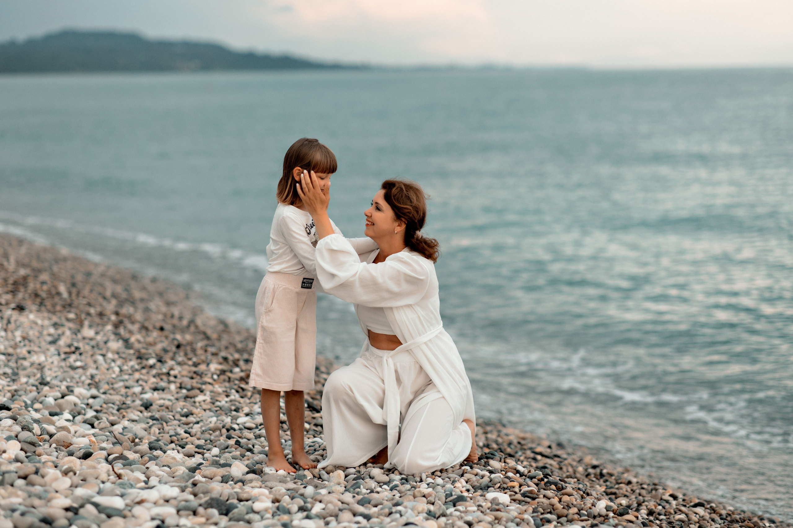 Выездная семейная фотосессия. Фотограф-стилист Крым Прокат одежды в Крыму. Фотосессии в Крыму
