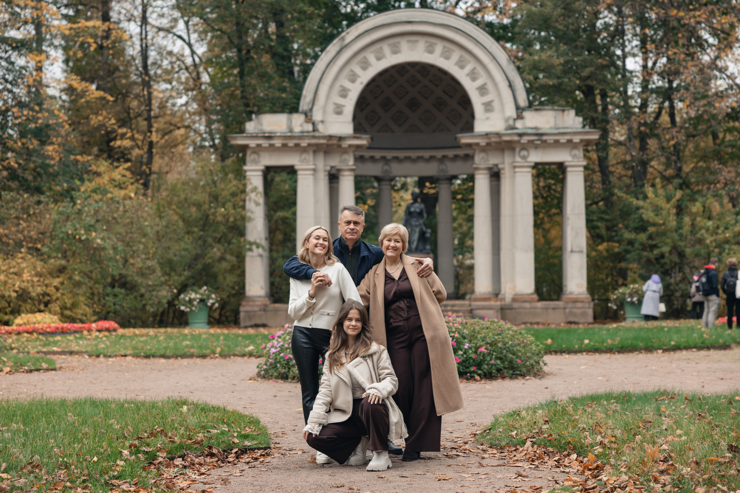 ВАЛЕНТИНА, ИГОРЬ, САБИНА И АЛИНА. Семейный Фотограф в Санкт-Петербурге Пушкин Анастасия Дьяконенкова