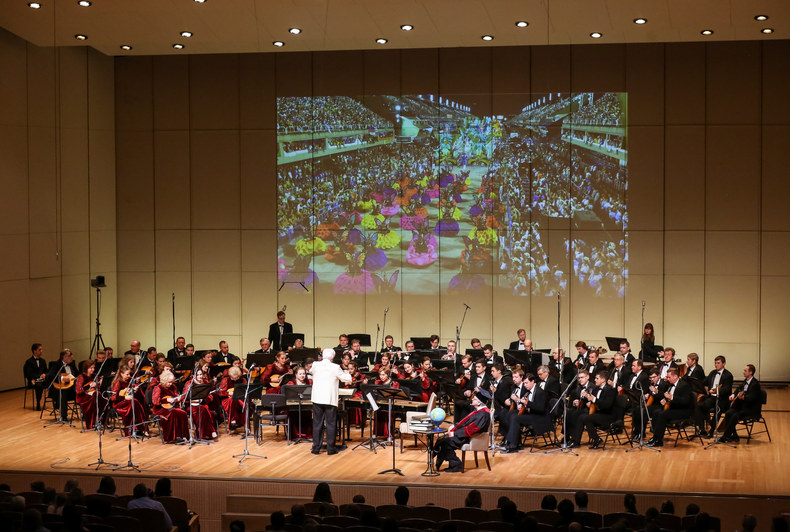 Концерт «Времена года». Дарья Письменюк / Darya Leitstern — фотограф, музыкант, журналист, путешественник