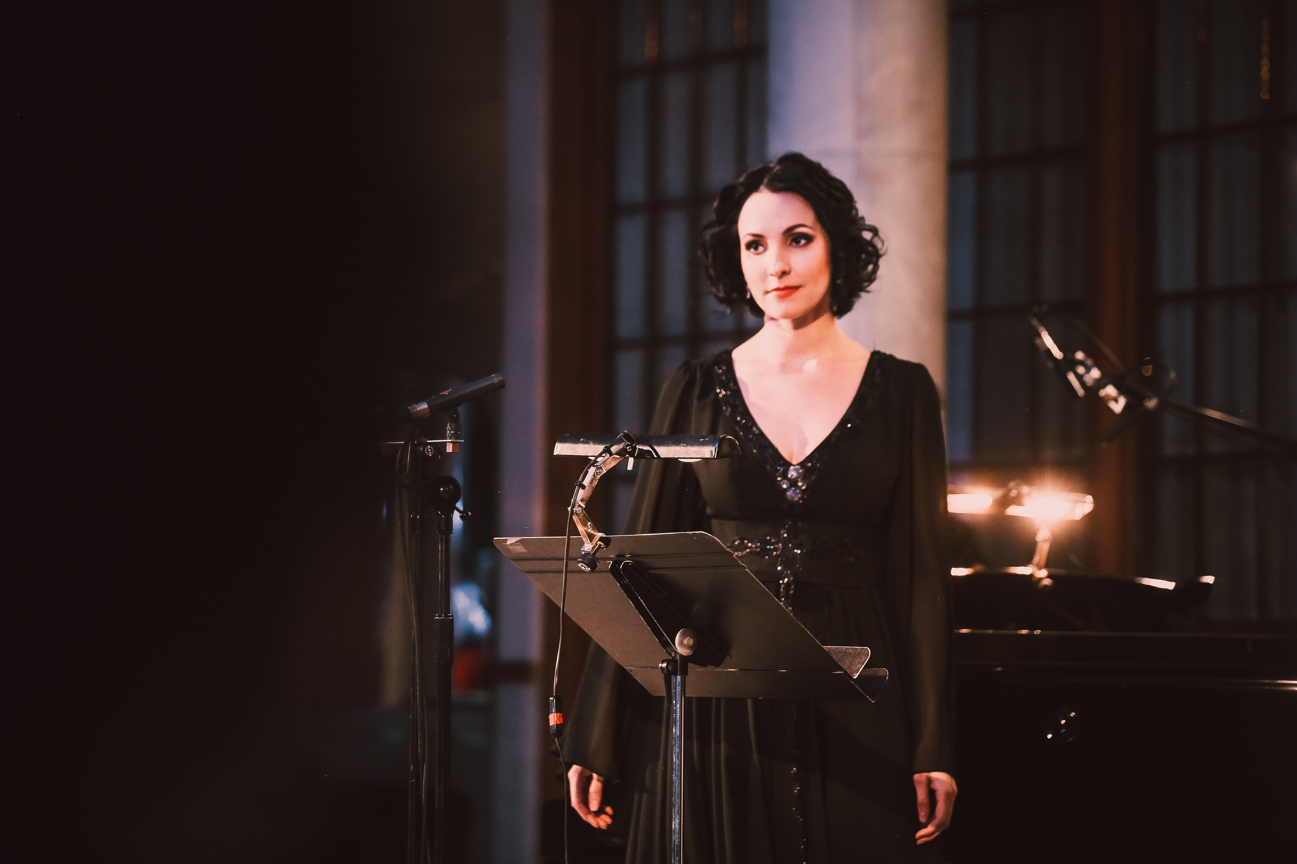 Французские эпизоды в Новой опере. Дарья Письменюк / Darya Leitstern — фотограф, музыкант, журналист, путешественник