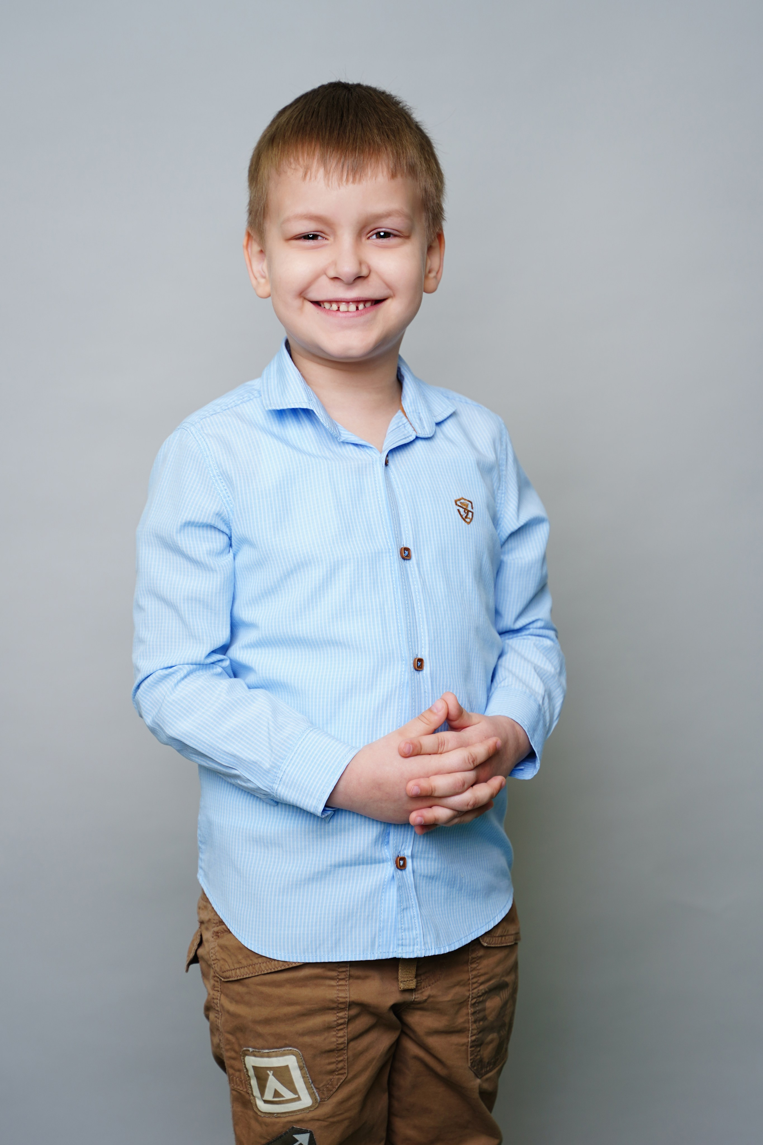 фон бумажный светло серый