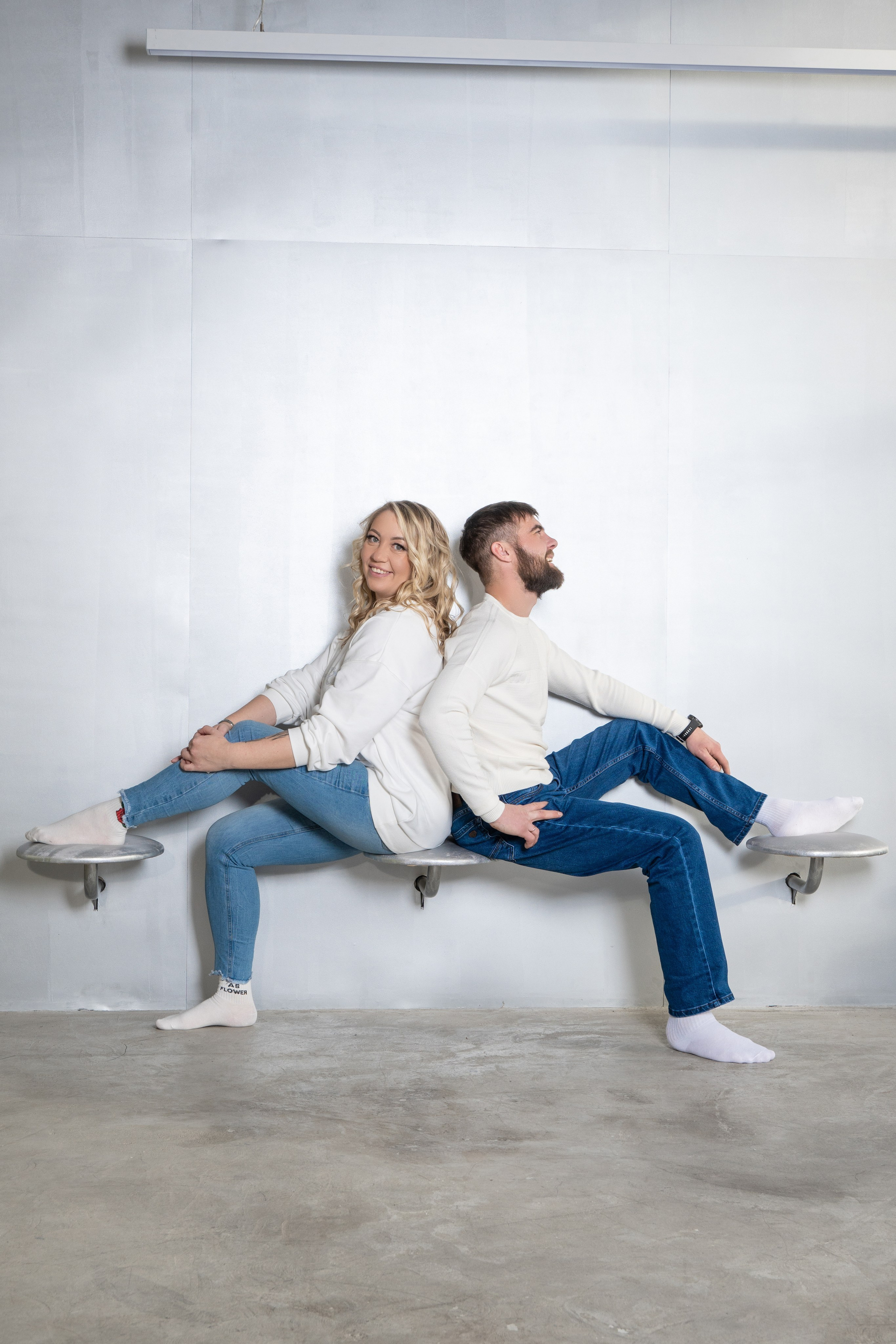 Семейная парная новогодняя фотосессия. Занимаюсь профессиональной фотографией и живу рядом с Байкалом. Работаю в разных жанрах