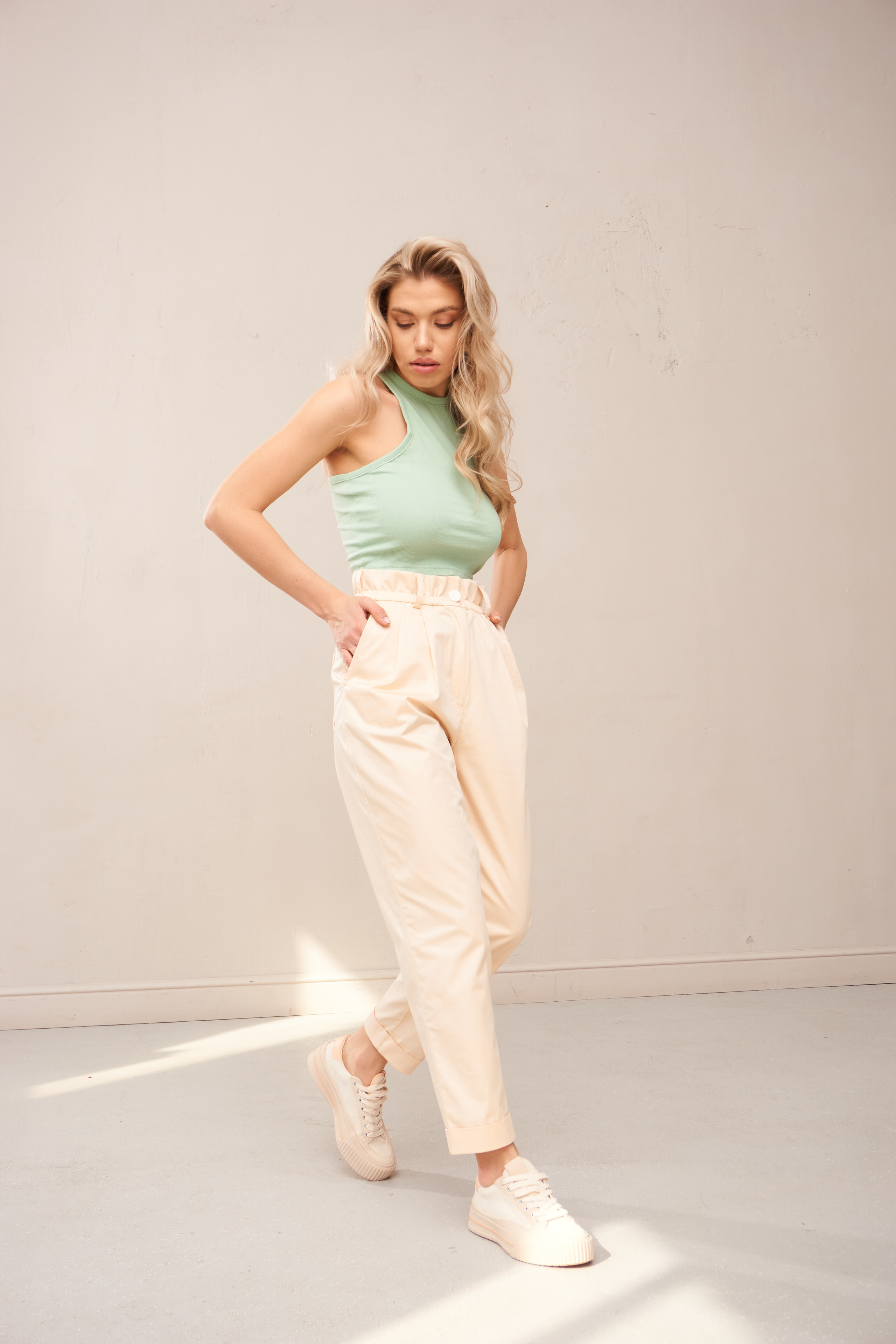 Le Vual. Фотограф для брендов одежды в Москве Diana Polupanenko