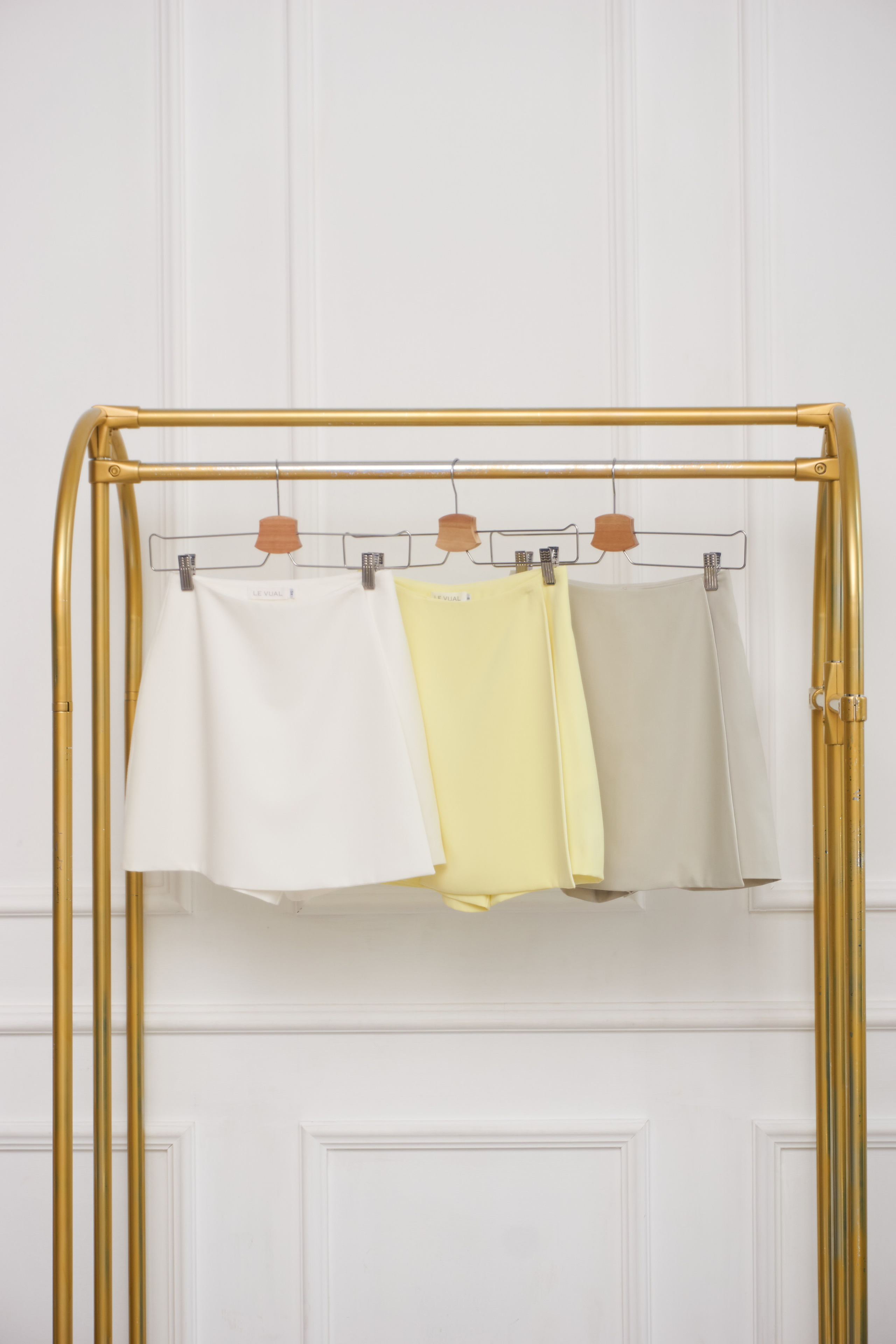 Le Vual. Фотограф для брендов одежды в Москве Diana Polupanenko