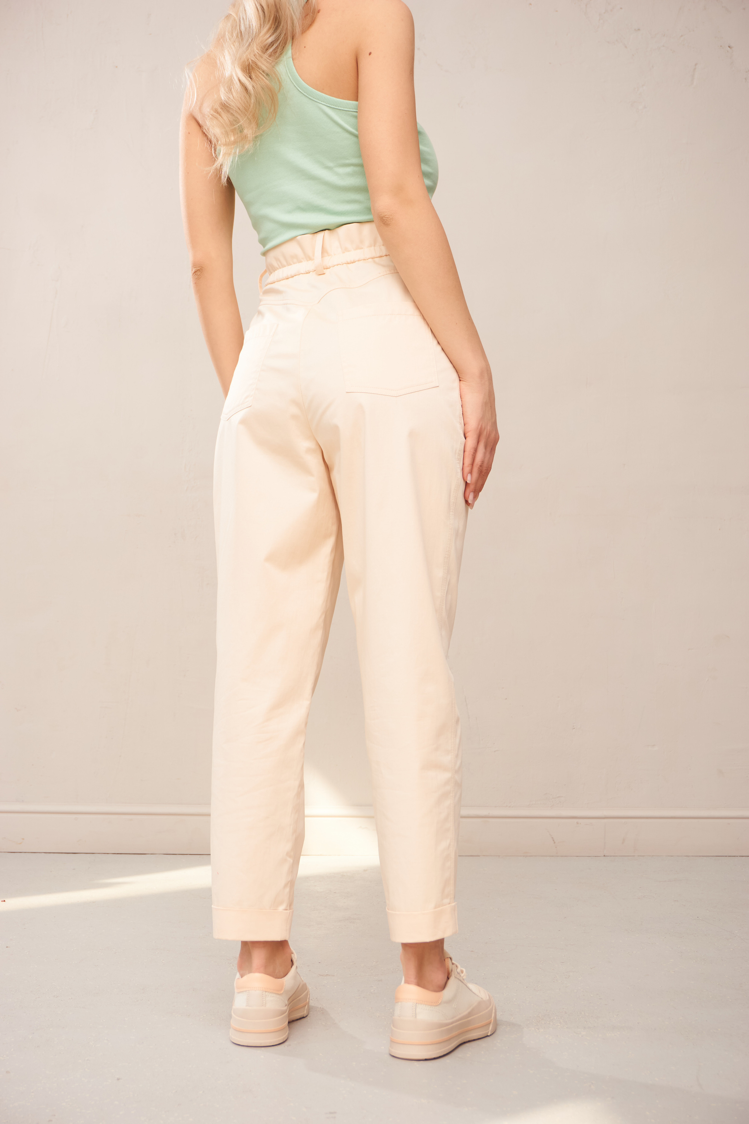 Le Vual. Фотограф для брендов одежды в Москве Diana Polupanenko