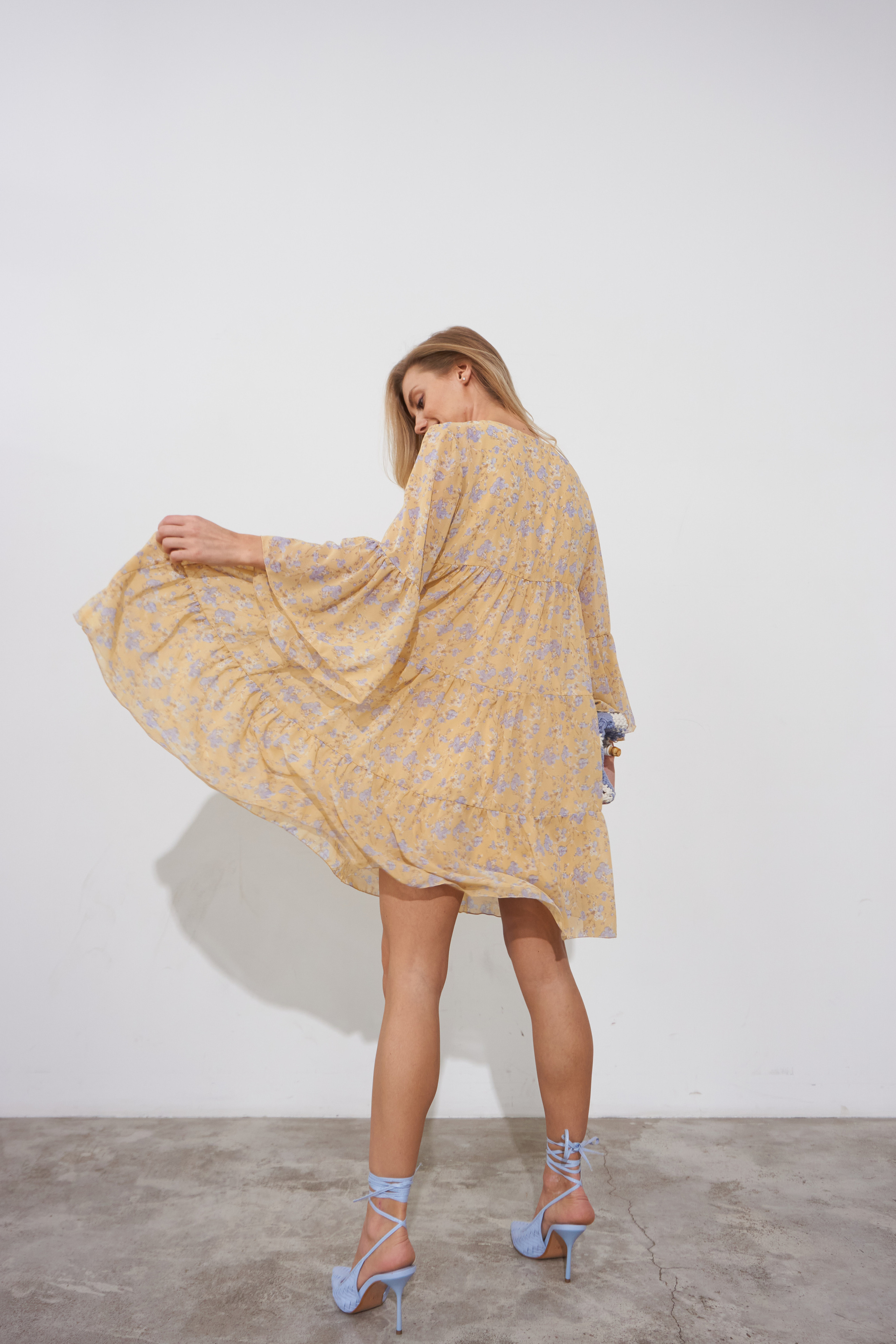 AZALI. Фотограф для брендов одежды в Москве Diana Polupanenko