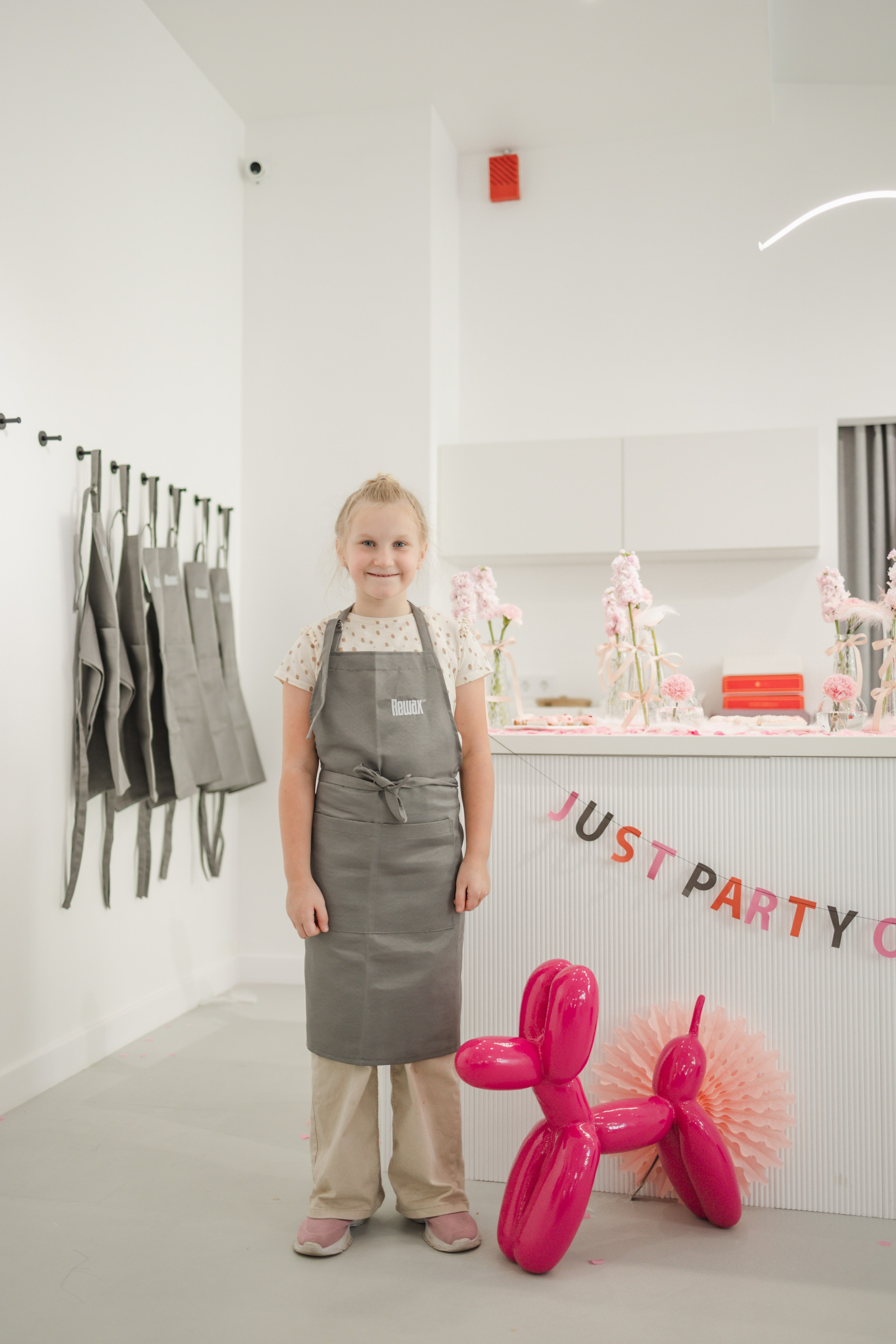 Rewax открытие Кирочная. Репортажный и портретный фотограф в Санктпетербурге. Видиосъемка мероприятий в Санкт-Петербурге