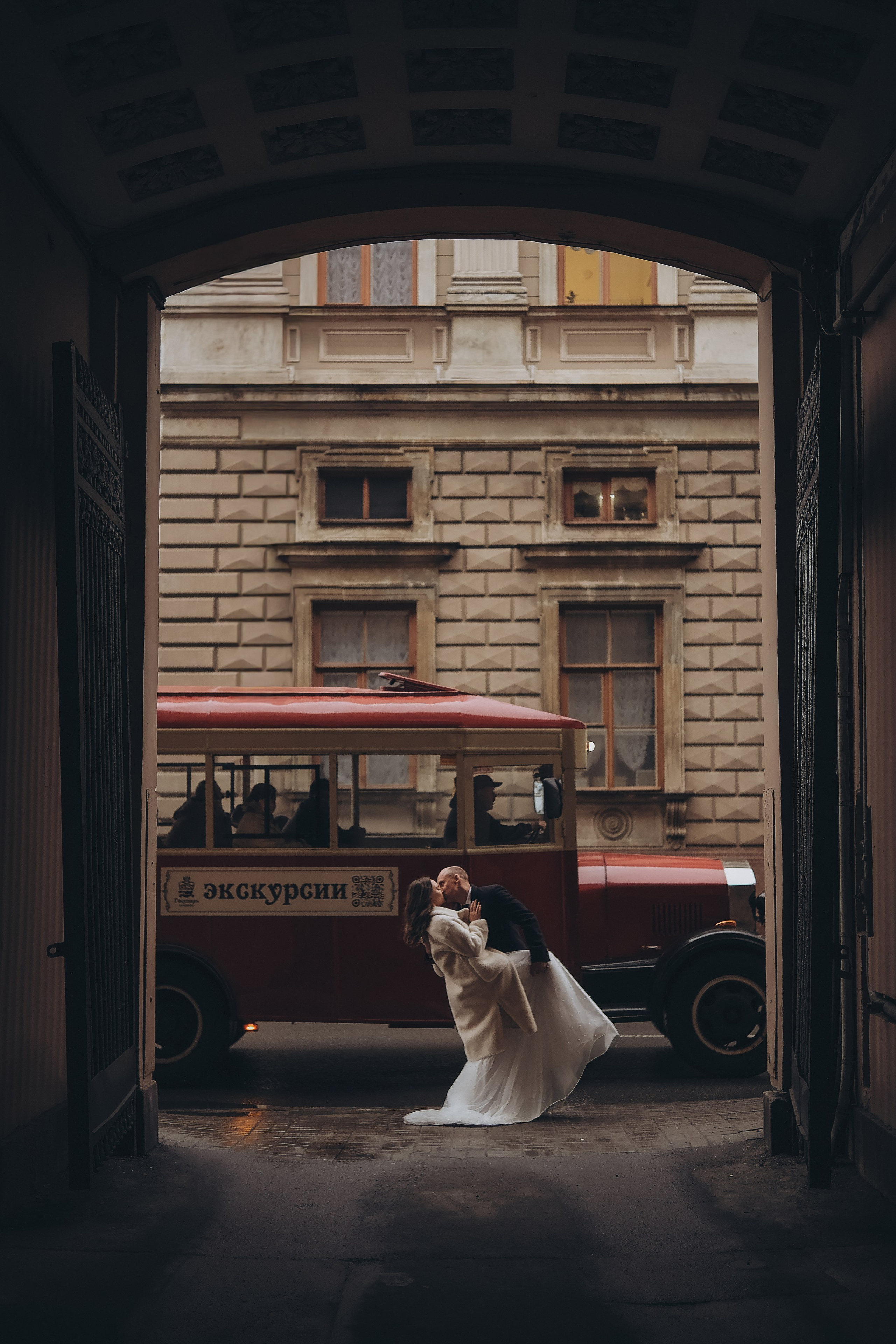 Алина & Максим. Загс приморского района. Phdkvmr.ru