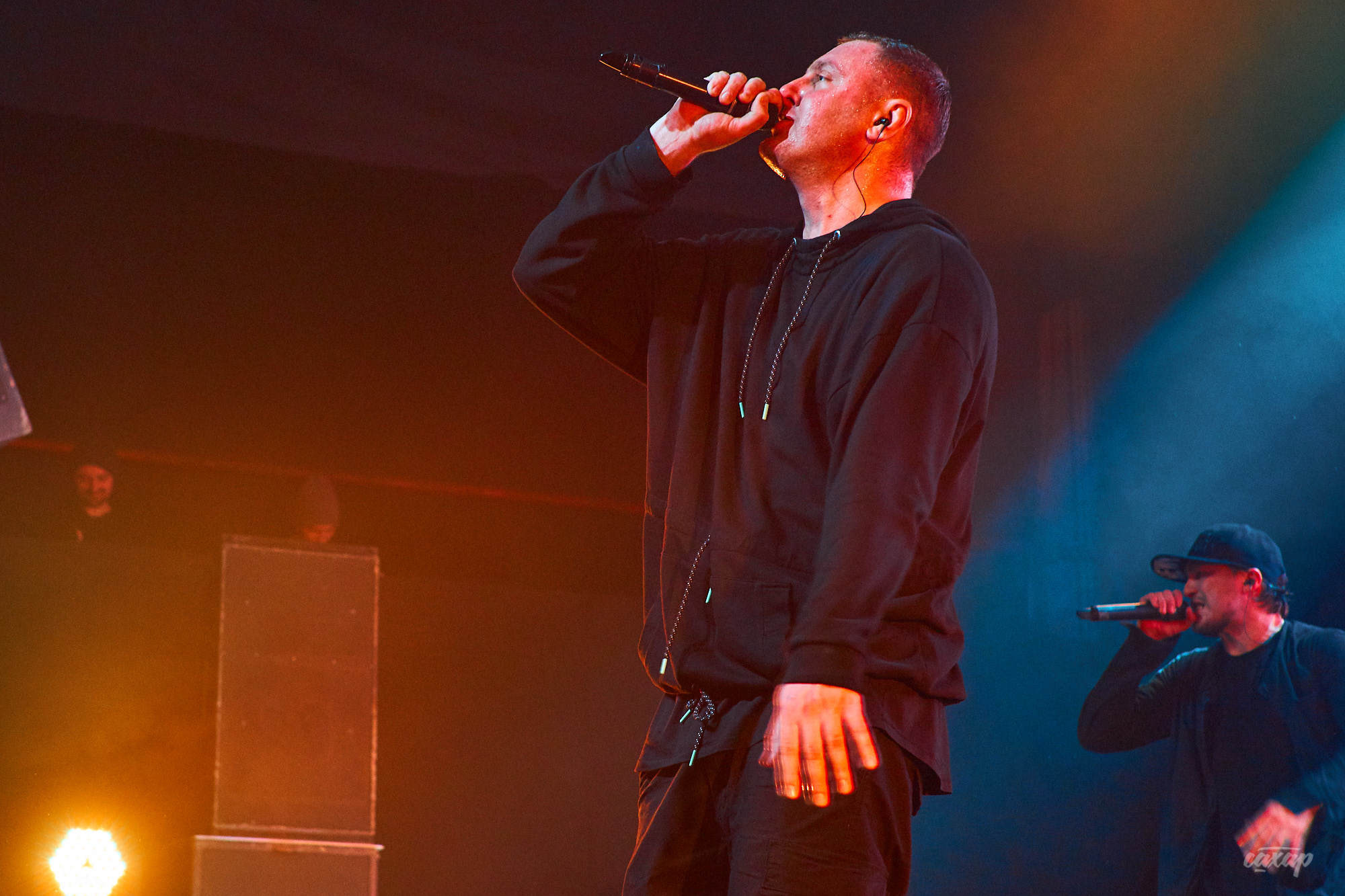 Каста, фото с концерта. Фотограф в Екатеринбурге Юра Сахар. Профессиональный фотограф в Екатеринбурге Юра Сахар