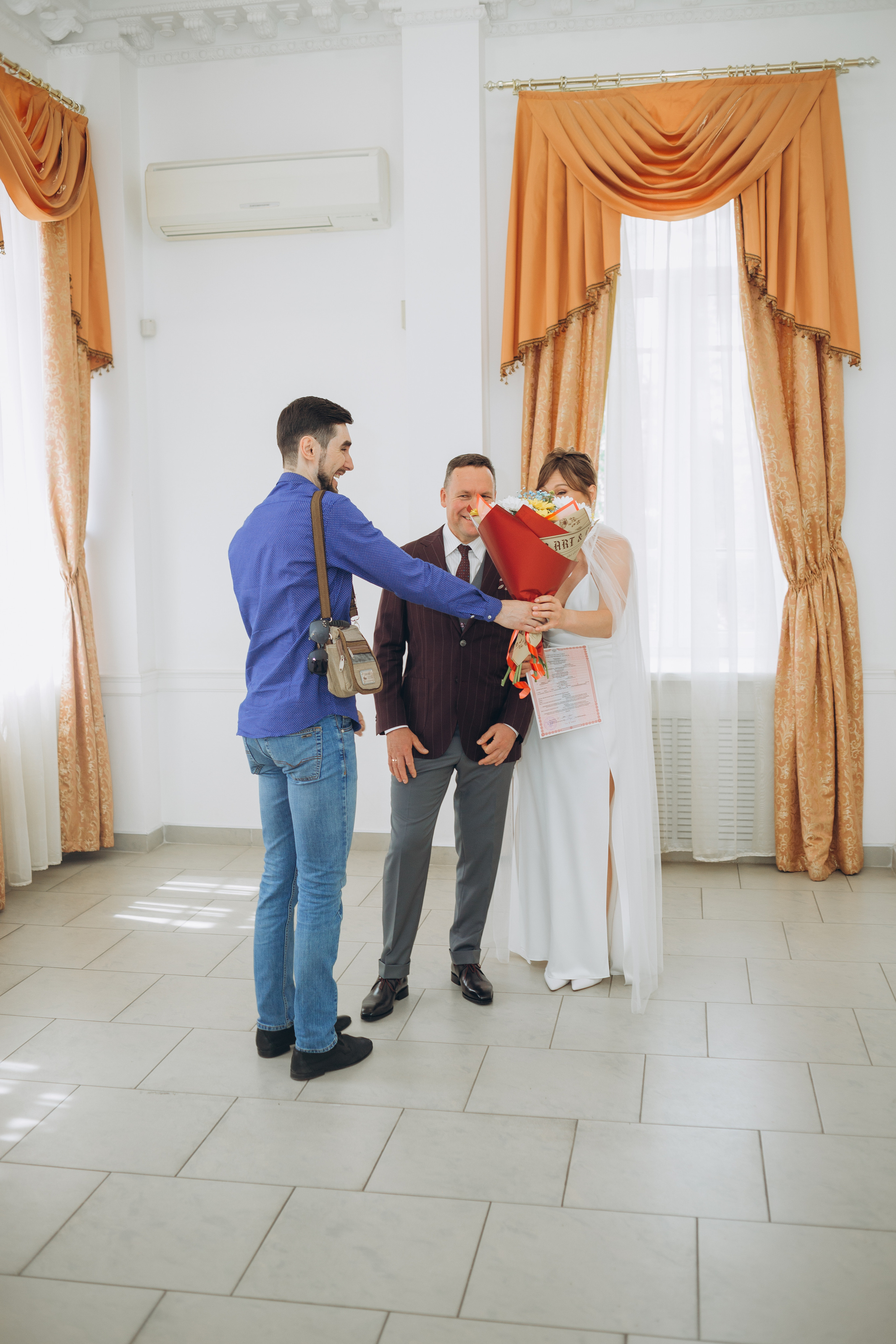 Свадебный день Владимира и Екатерины. Регистрация и прогулка. Фотография и видеосъемка в Воронеже