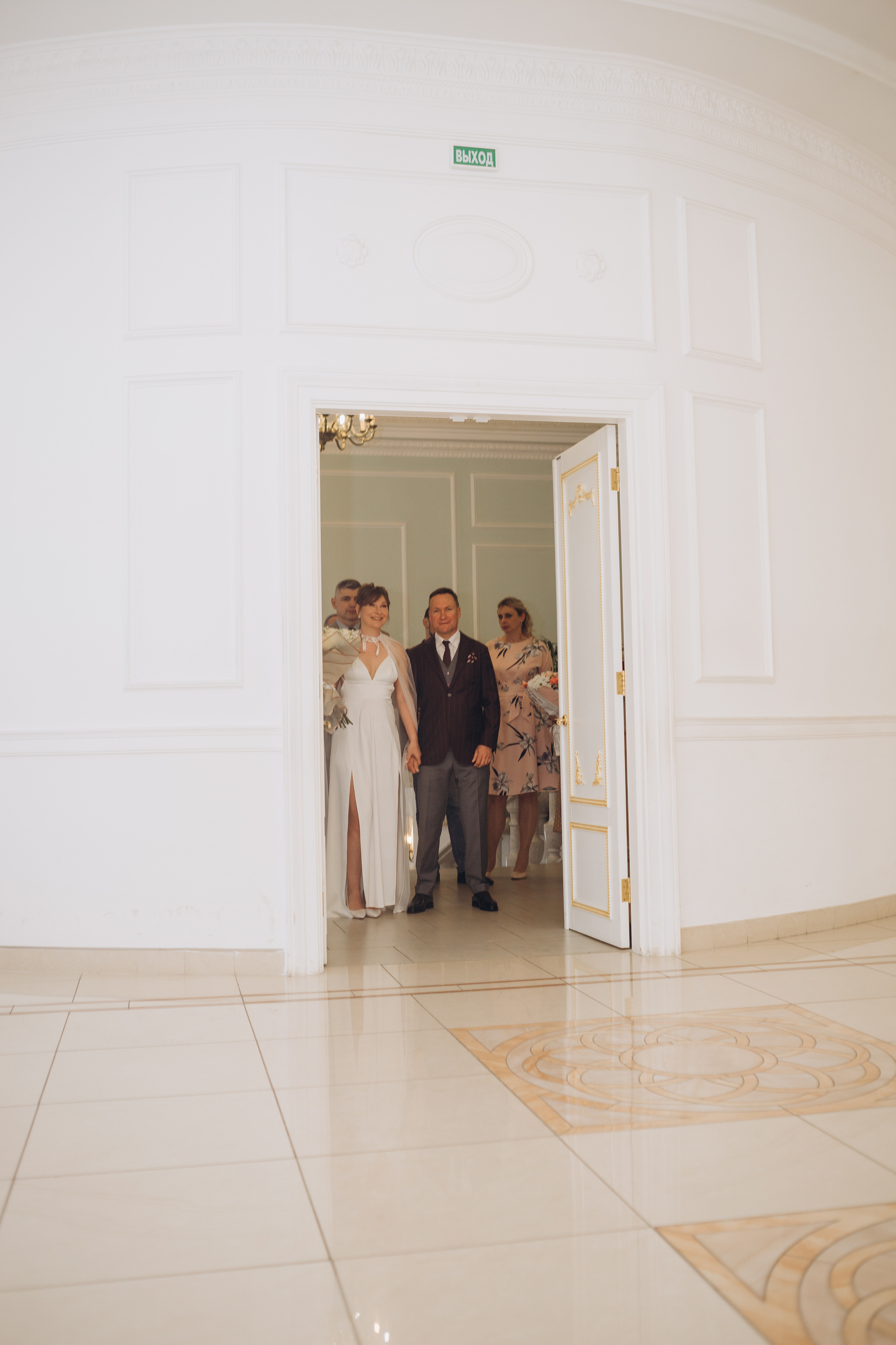 Свадебный день Владимира и Екатерины. Регистрация и прогулка. Фотография и видеосъемка в Воронеже