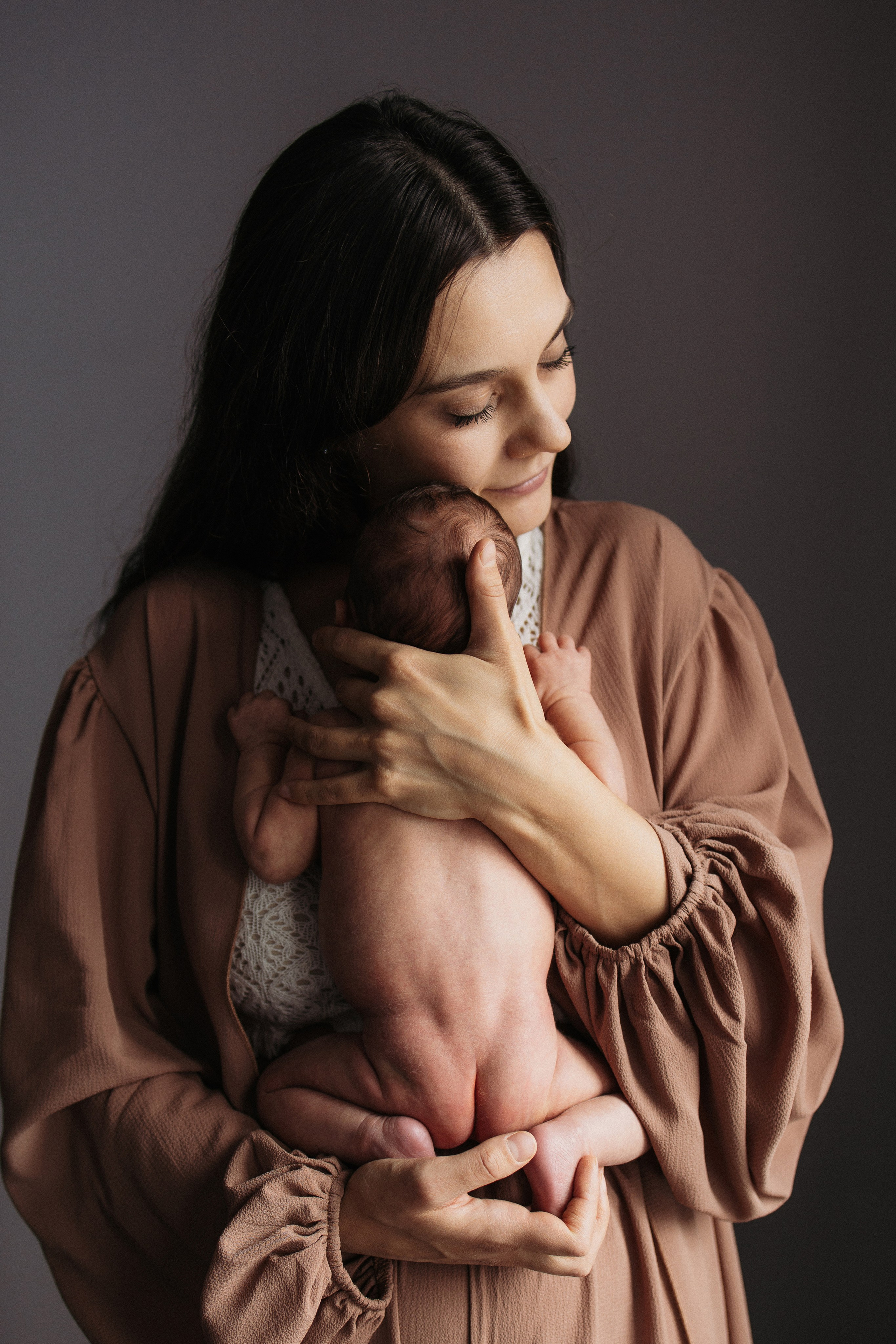 Фотосессия с новорожденным дома. Семейный фотограф в Москве Марина Петра