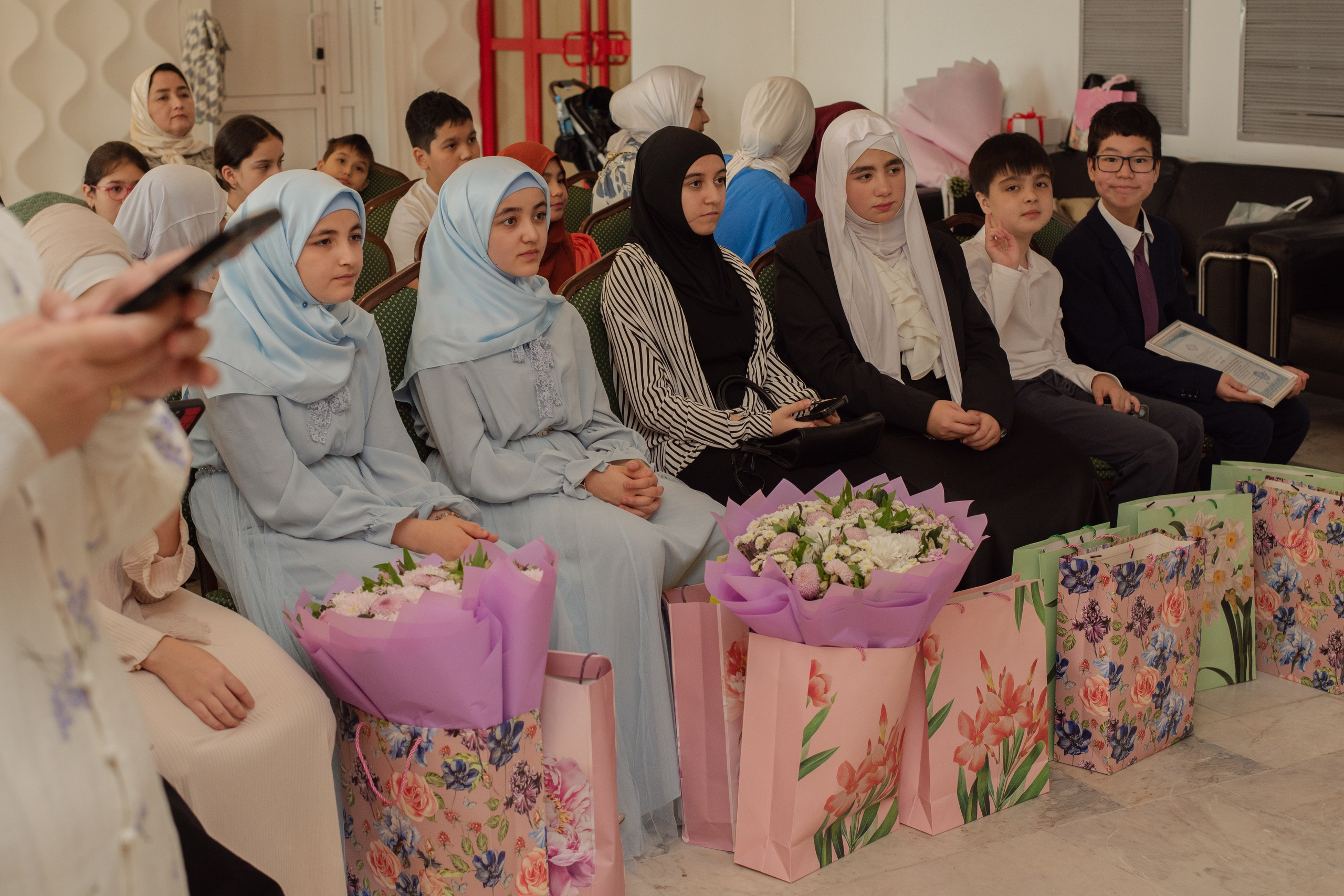 Выпускной в Евразийской женской гуманитарной академии. Лина Курочка — ваш фотограф