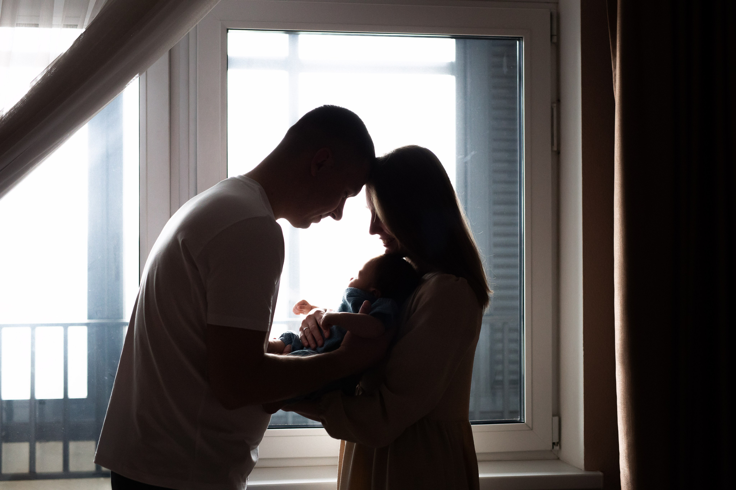 Оля, Андрей, Даня и Паша, домашняя фотосессия с грудничком. Семейный фотограф в Москве Марина Петра