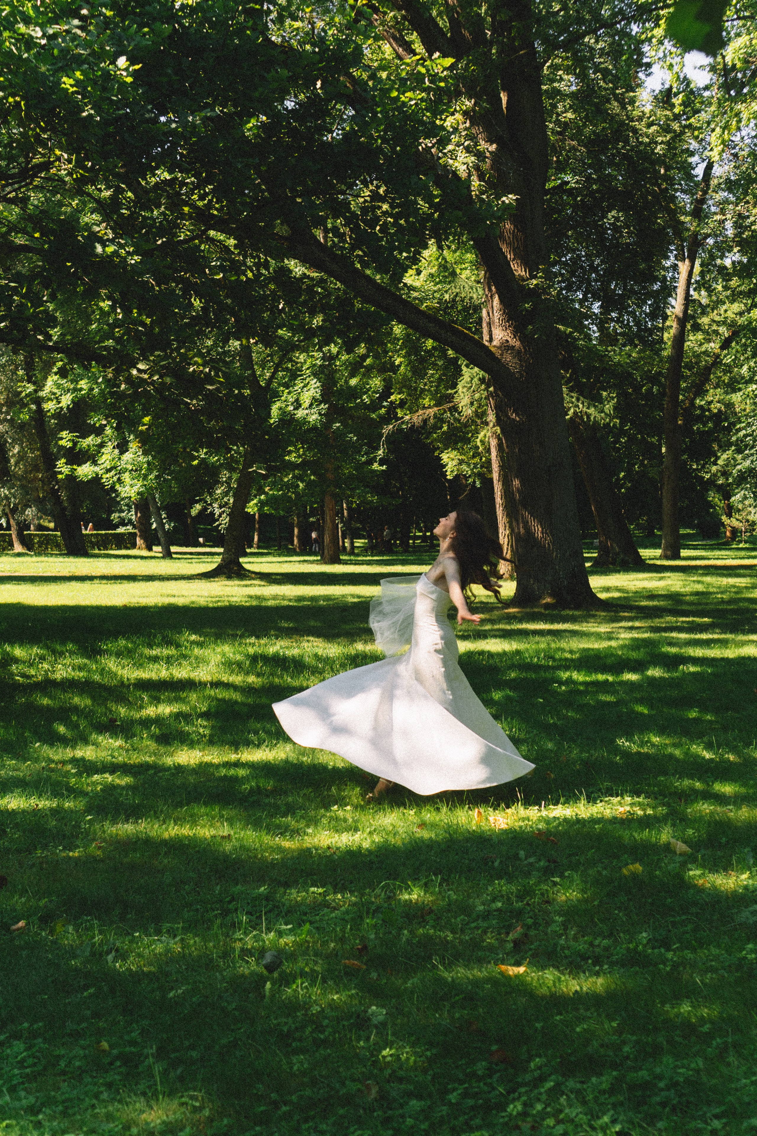 СВАДЕБНАЯ СЬЕМКА В ПЕТЕРГОФЕ И СЬЕМКА РЕПОРТАЖА В ЗАГСЕ ПЕТЕРГОФА. Профессиональный фотограф, Санкт-Петербург — Виктория Богомолова