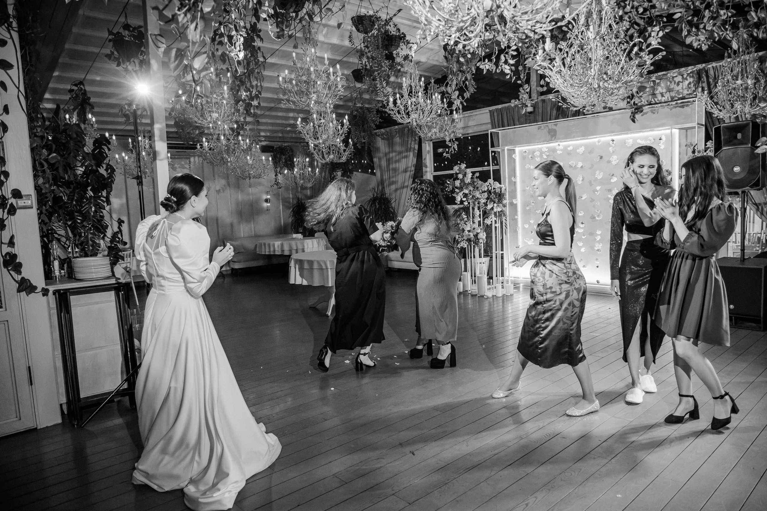 Яна и Святослав. Свадебный день. Свадебная фотография. Арина Рубах