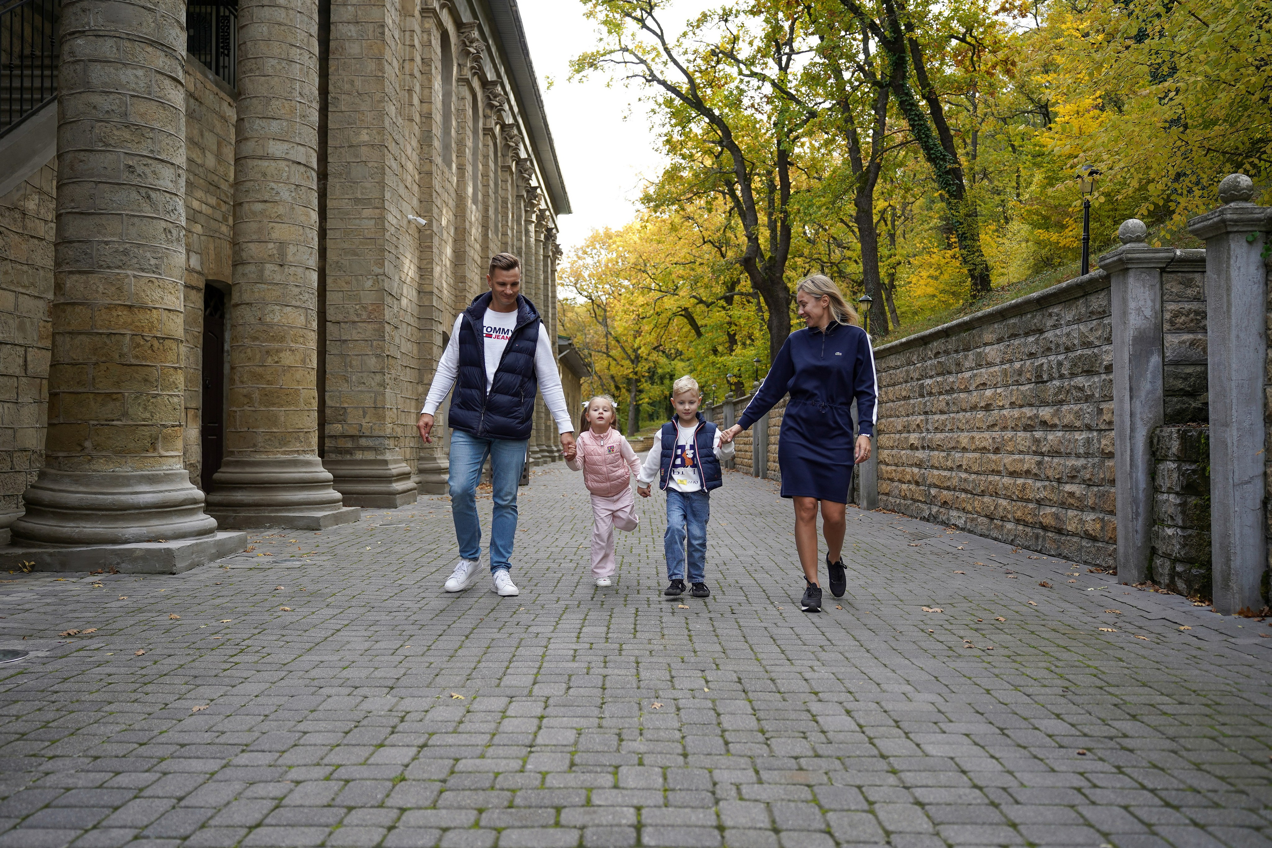 Семейная фотосессия в Абрау-Дюрсо. Фотограф Новороссийск | Геленджик и ЮФО Эльвина Ясинская