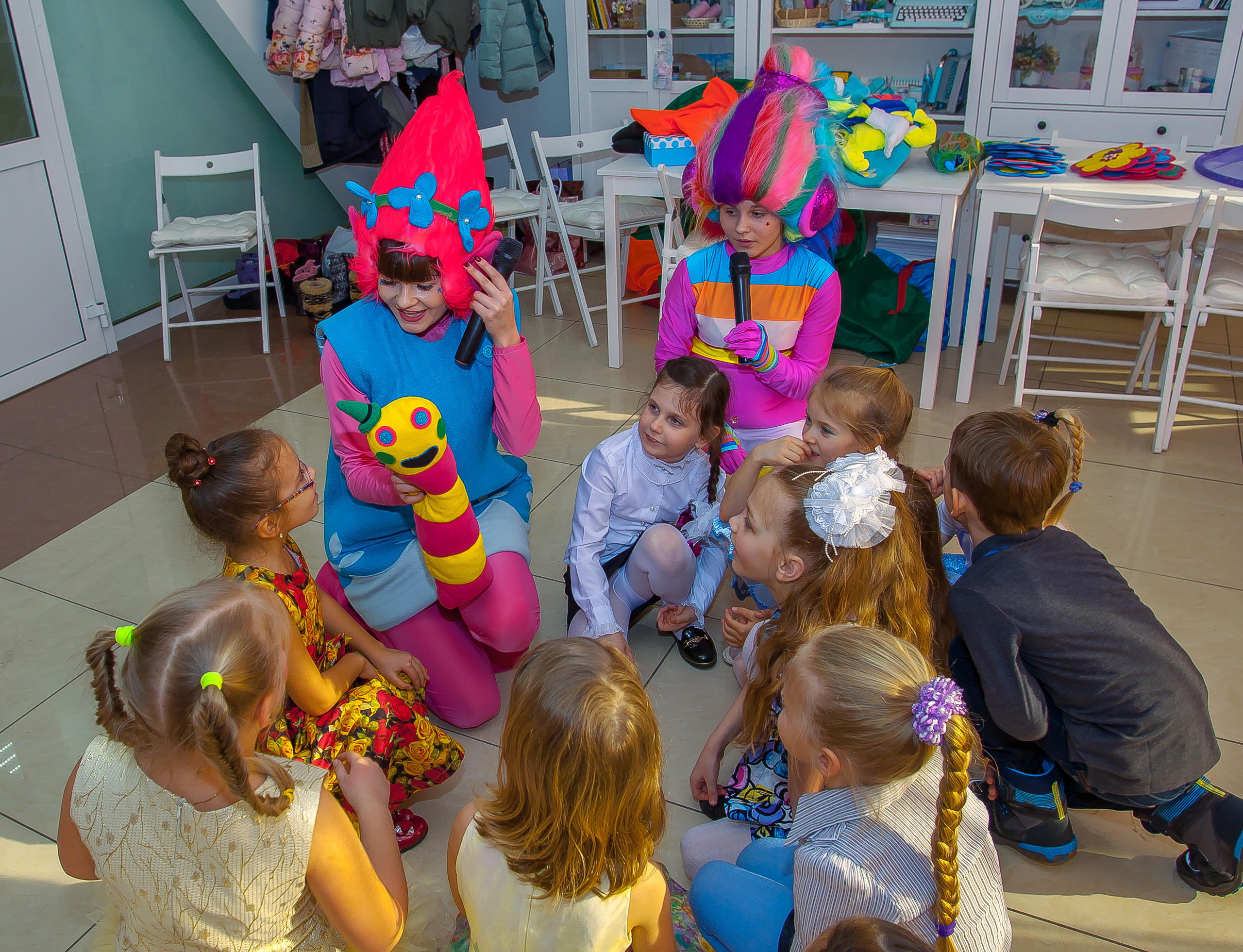 День рождения Даши в арт-кафе «Артмосфера». Репортажная съемка в Москве и области. Анималистика