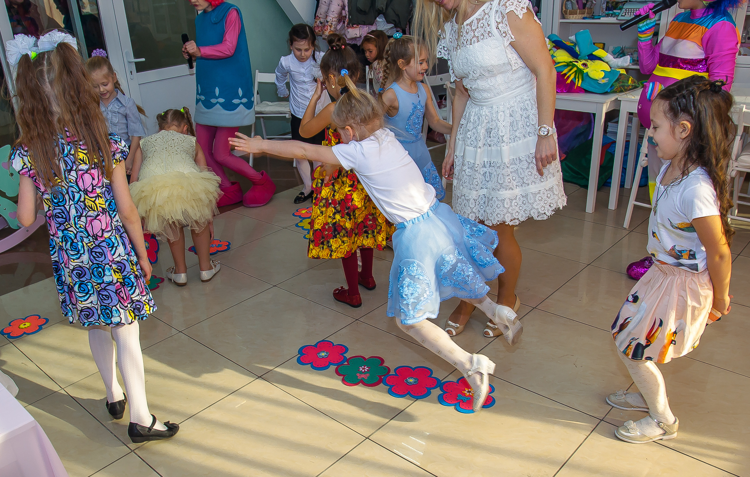 День рождения Даши в арт-кафе «Артмосфера». Репортажная съемка в Москве и области. Анималистика