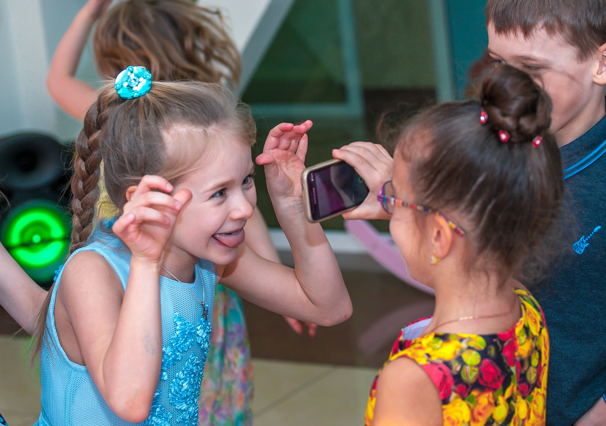 День рождения Даши в арт-кафе «Артмосфера». Репортажная съемка в Москве и области. Анималистика