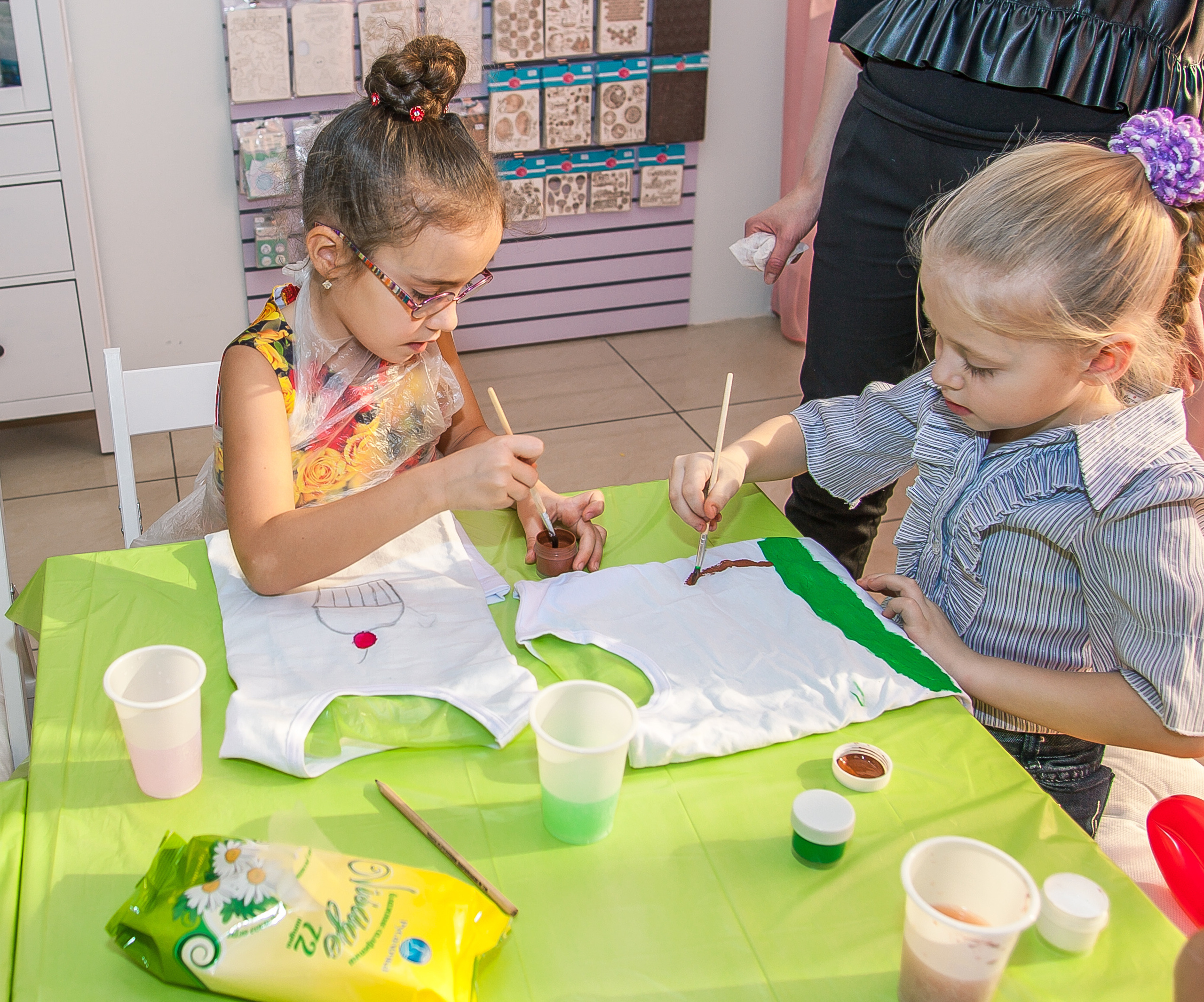 День рождения Даши в арт-кафе «Артмосфера». Репортажная съемка в Москве и области. Анималистика