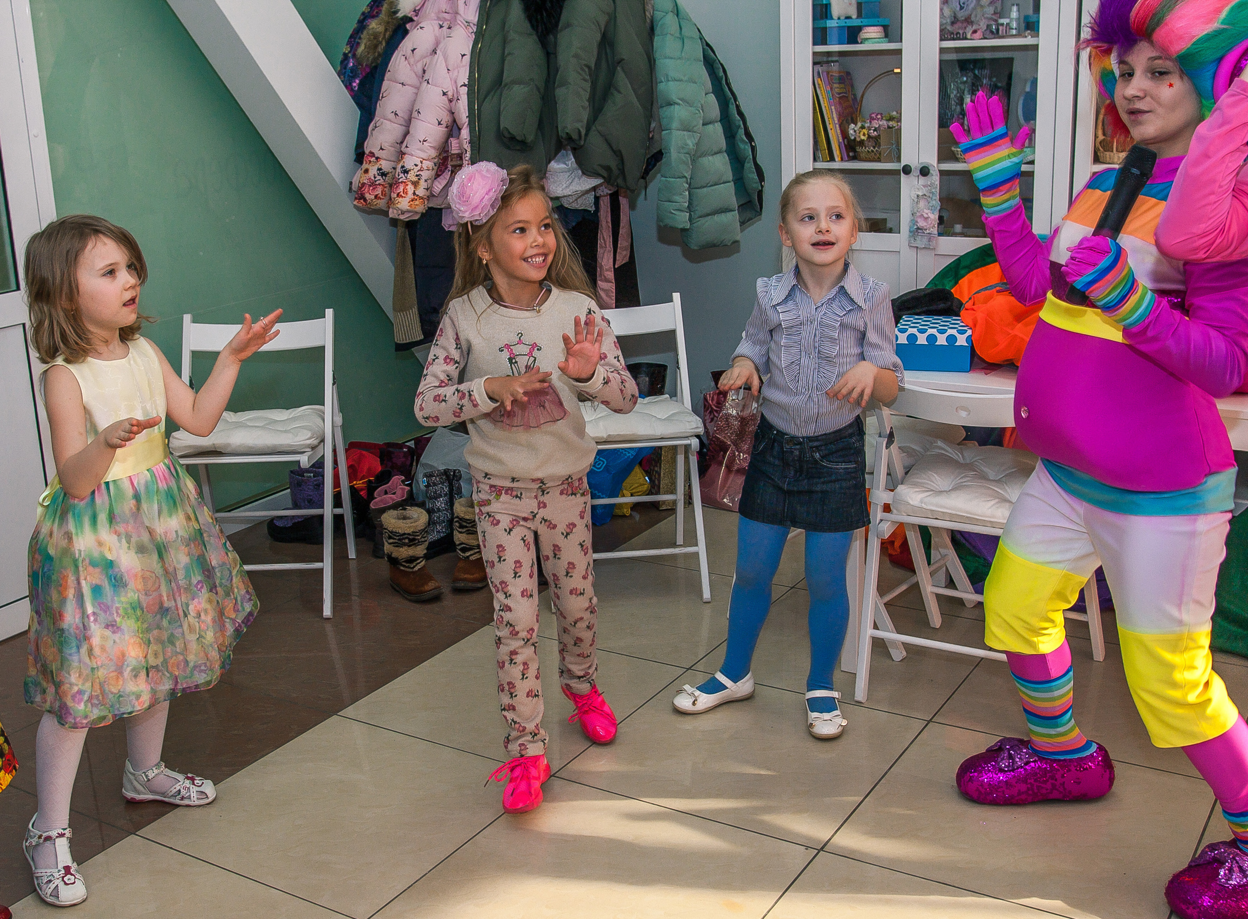 День рождения Даши в арт-кафе «Артмосфера». Репортажная съемка в Москве и области. Анималистика