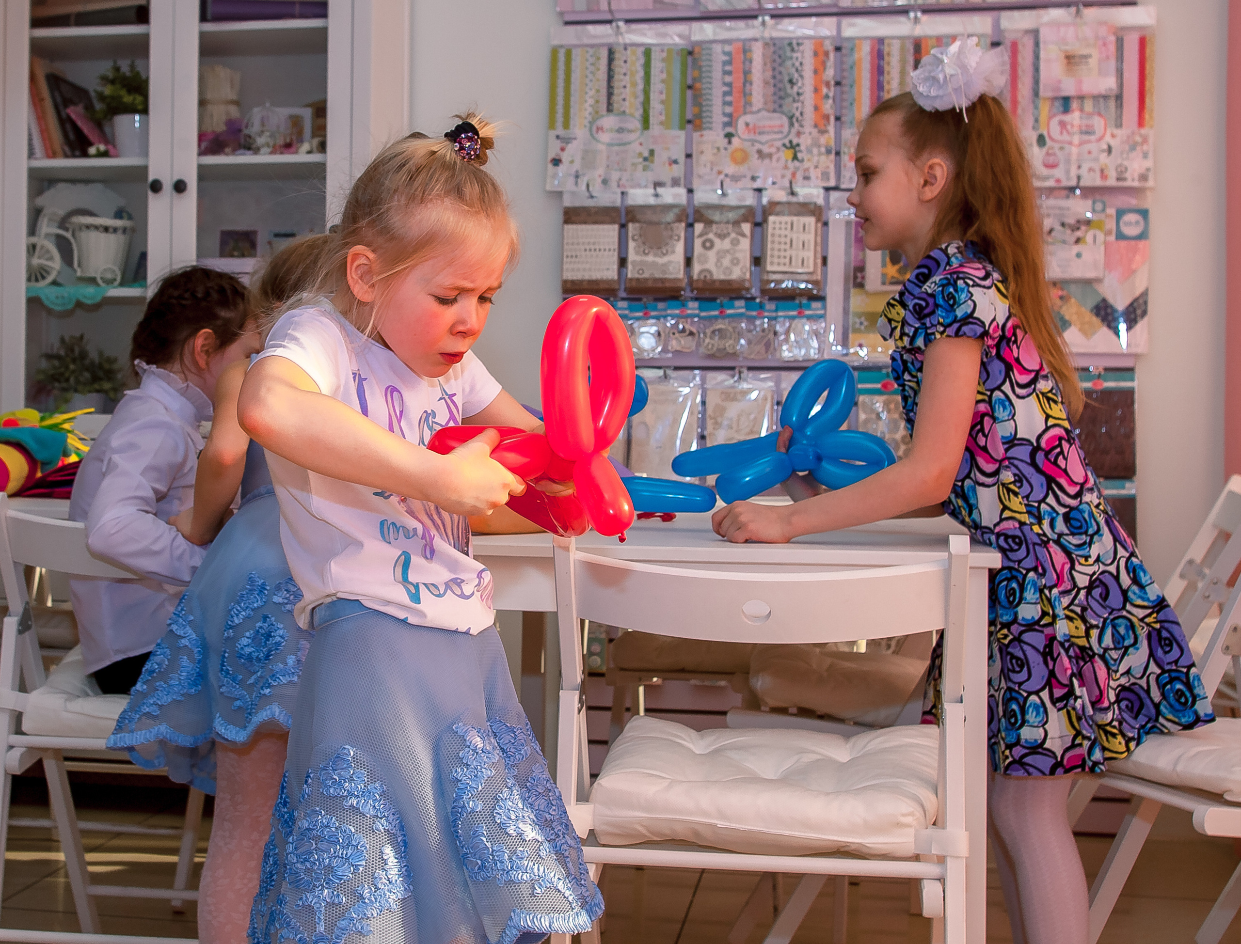 День рождения Даши в арт-кафе «Артмосфера». Репортажная съемка в Москве и области. Анималистика