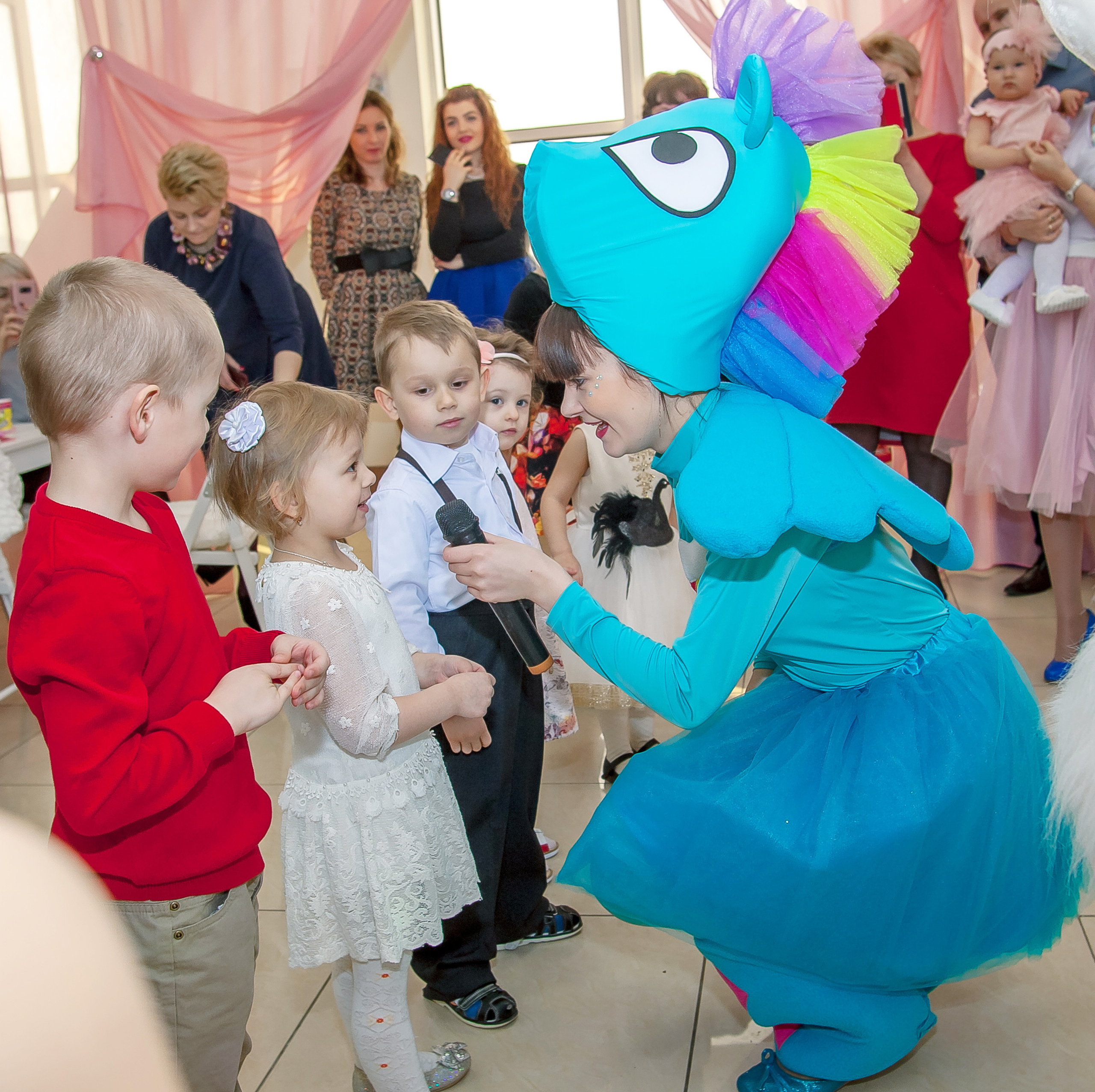 День рождения Маши (1 годик). Репортажная съемка в Москве и области. Анималистика
