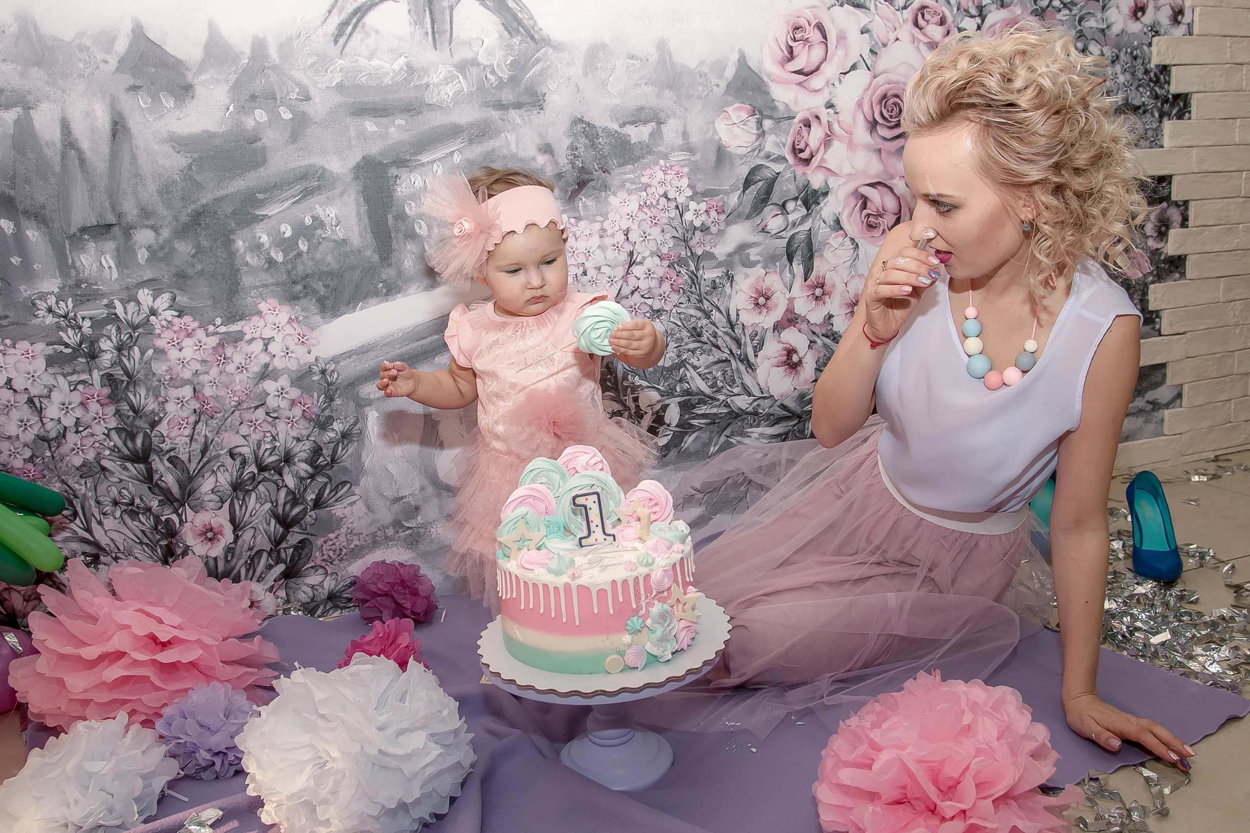 День рождения Маши (1 годик). Репортажная съемка в Москве и области. Анималистика