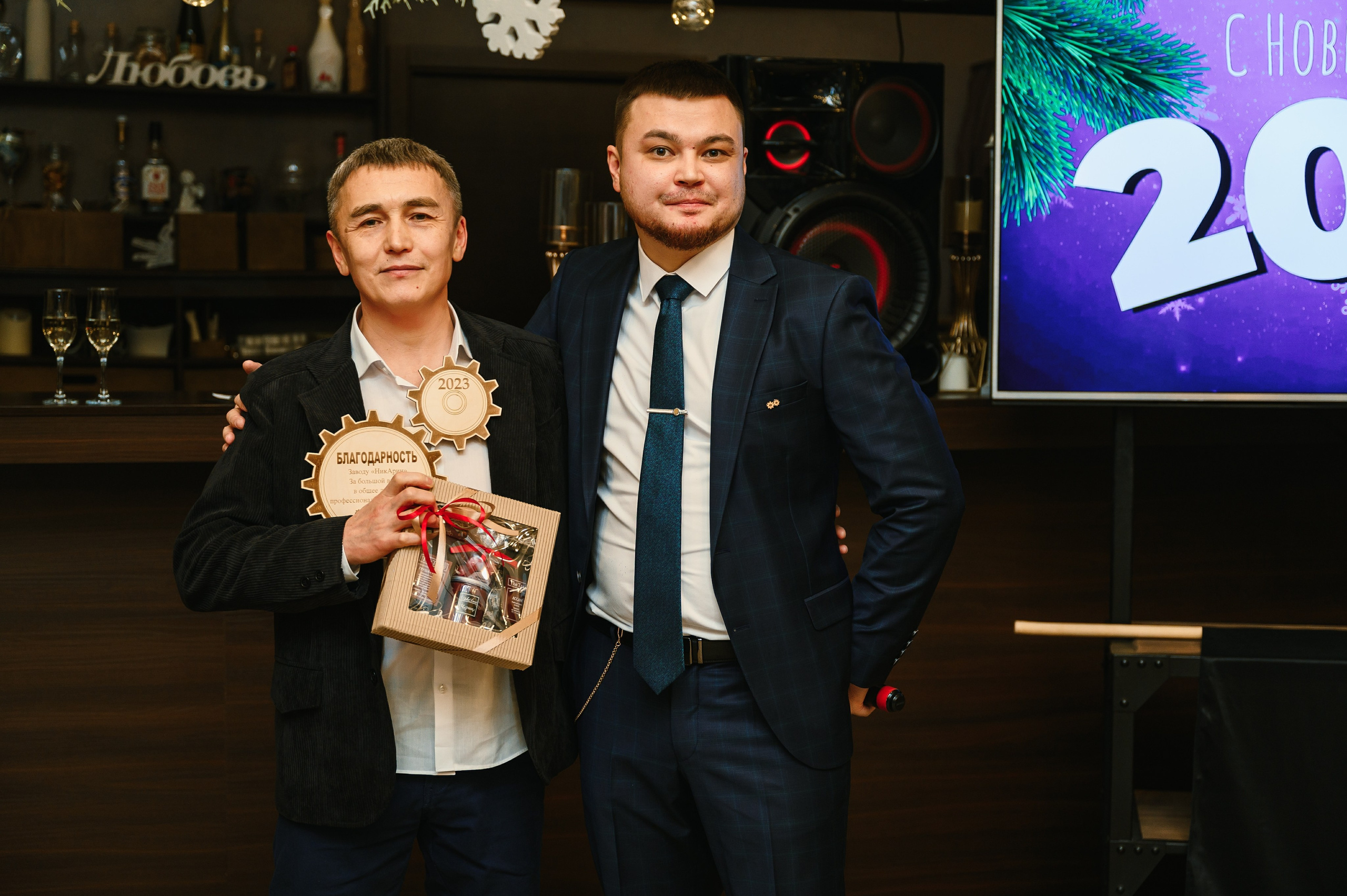 Новогодний корпоратив в «Алых парусах». Wedding and family photographer USA