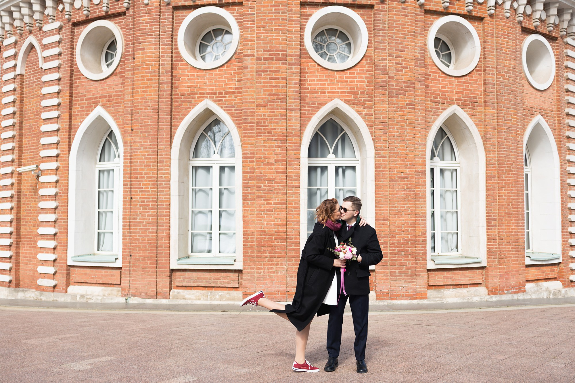 Свадебная прогулка в Царицыно. Свадебный фотограф в Москве Аля Загирова
