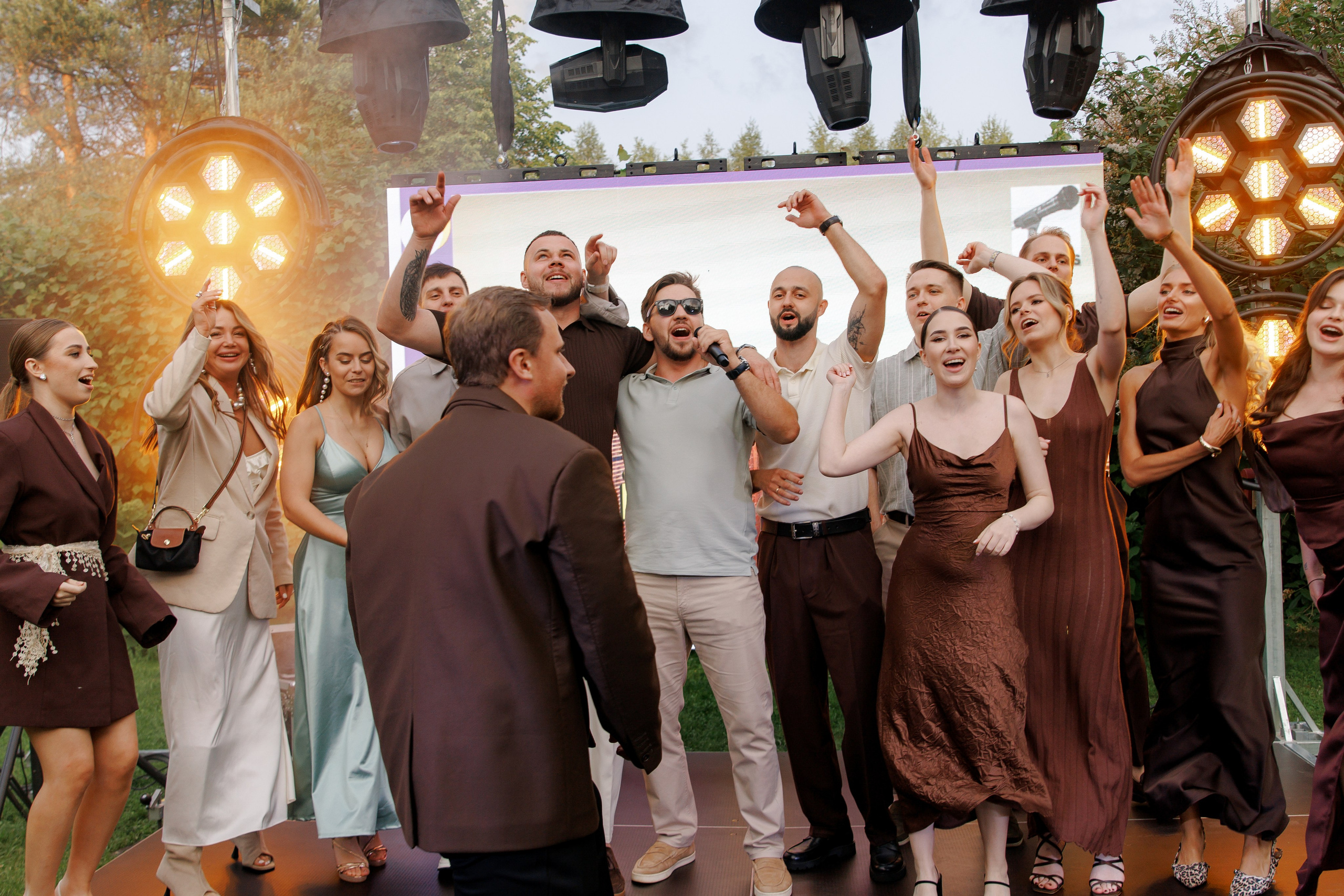 Свадьба в Ярославле — серия усадьба Орешки, выездная регистрация, свадьба на природе | Портфолио. Свадебный фотограф в Москве, Ярославле Виталий Квант