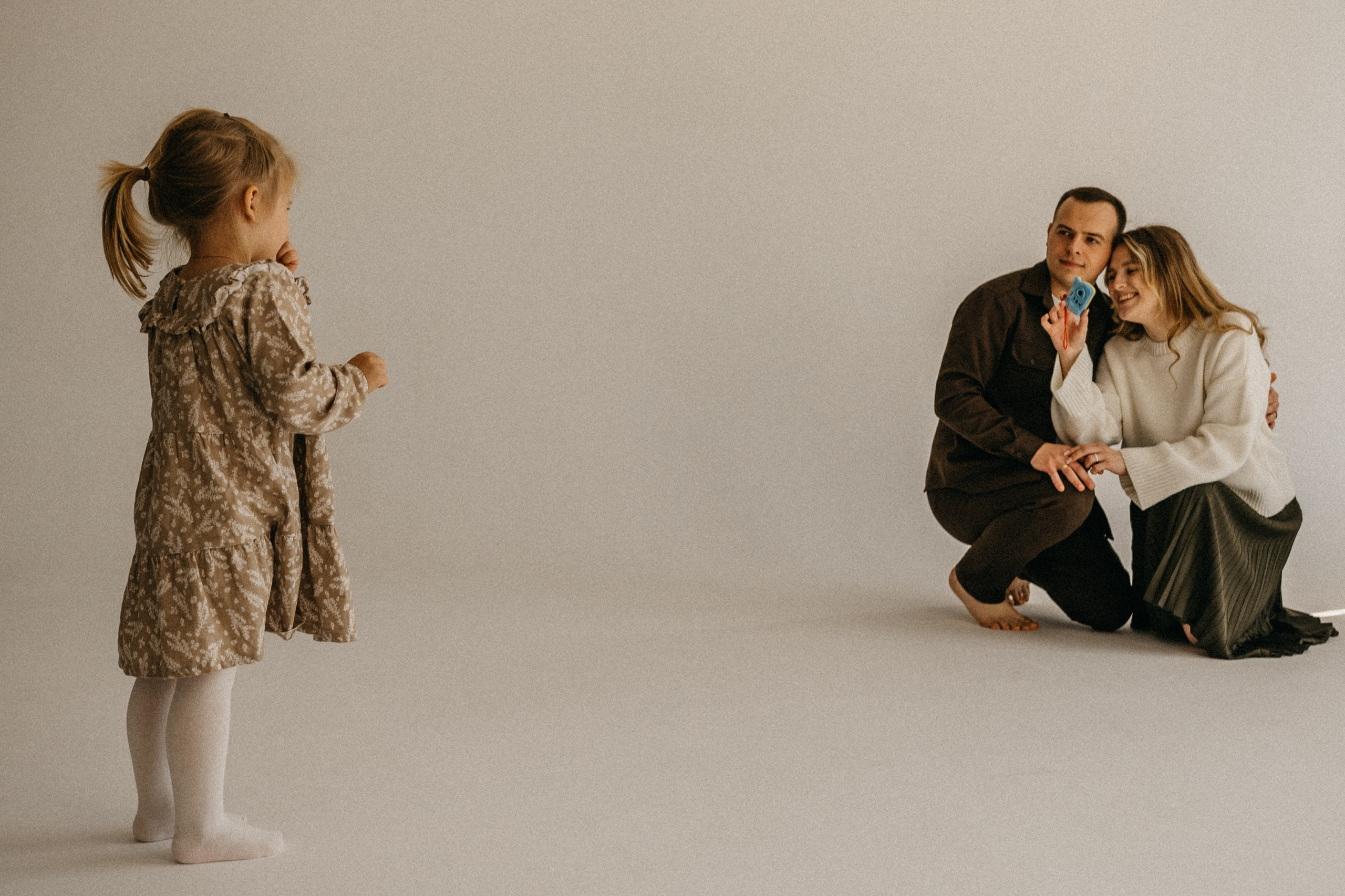 Евгения, Василиса и Михаил. Гаврилова Настя семейный фотограф lifestyle в Москве