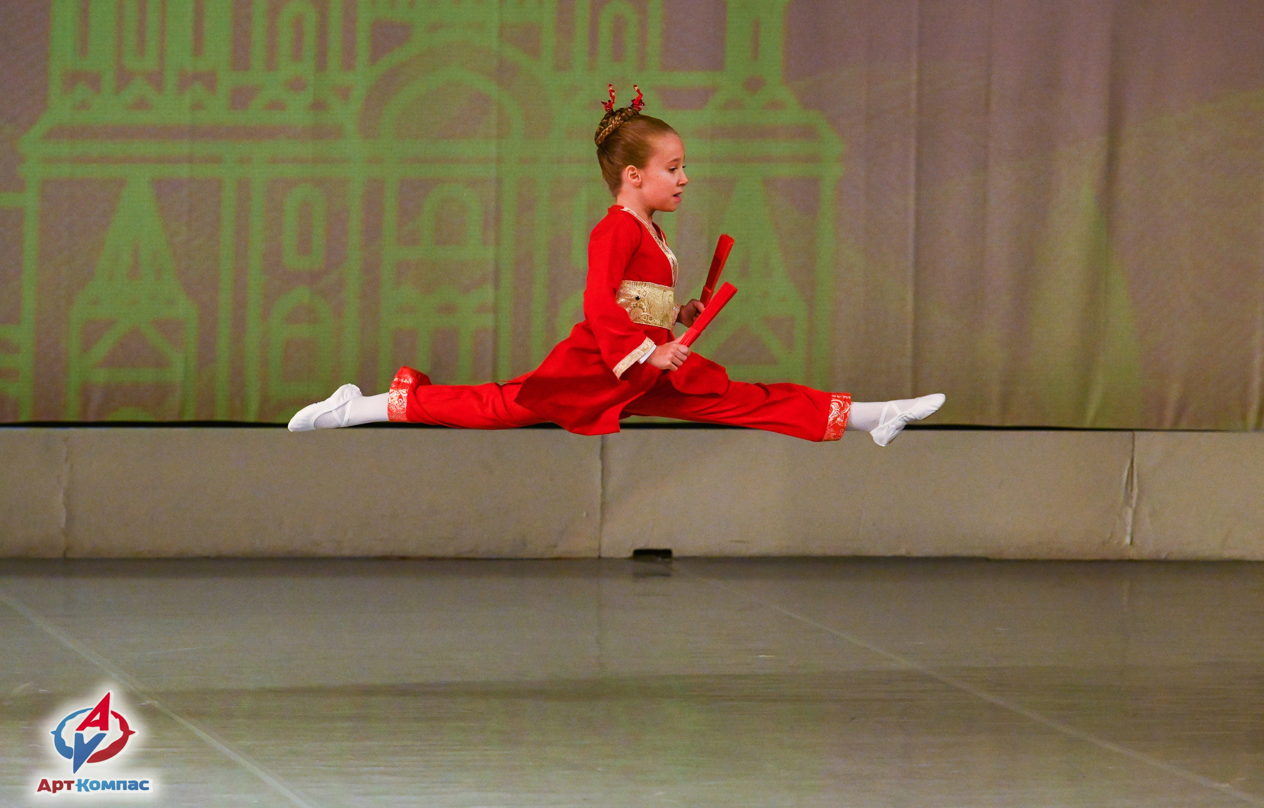 05.10.2025 Всероссийский фестиваль талантов «НЕВСКИЕ ВСТРЕЧИ» г. Санкт-Петербург. Медиастудия Фото Концепт