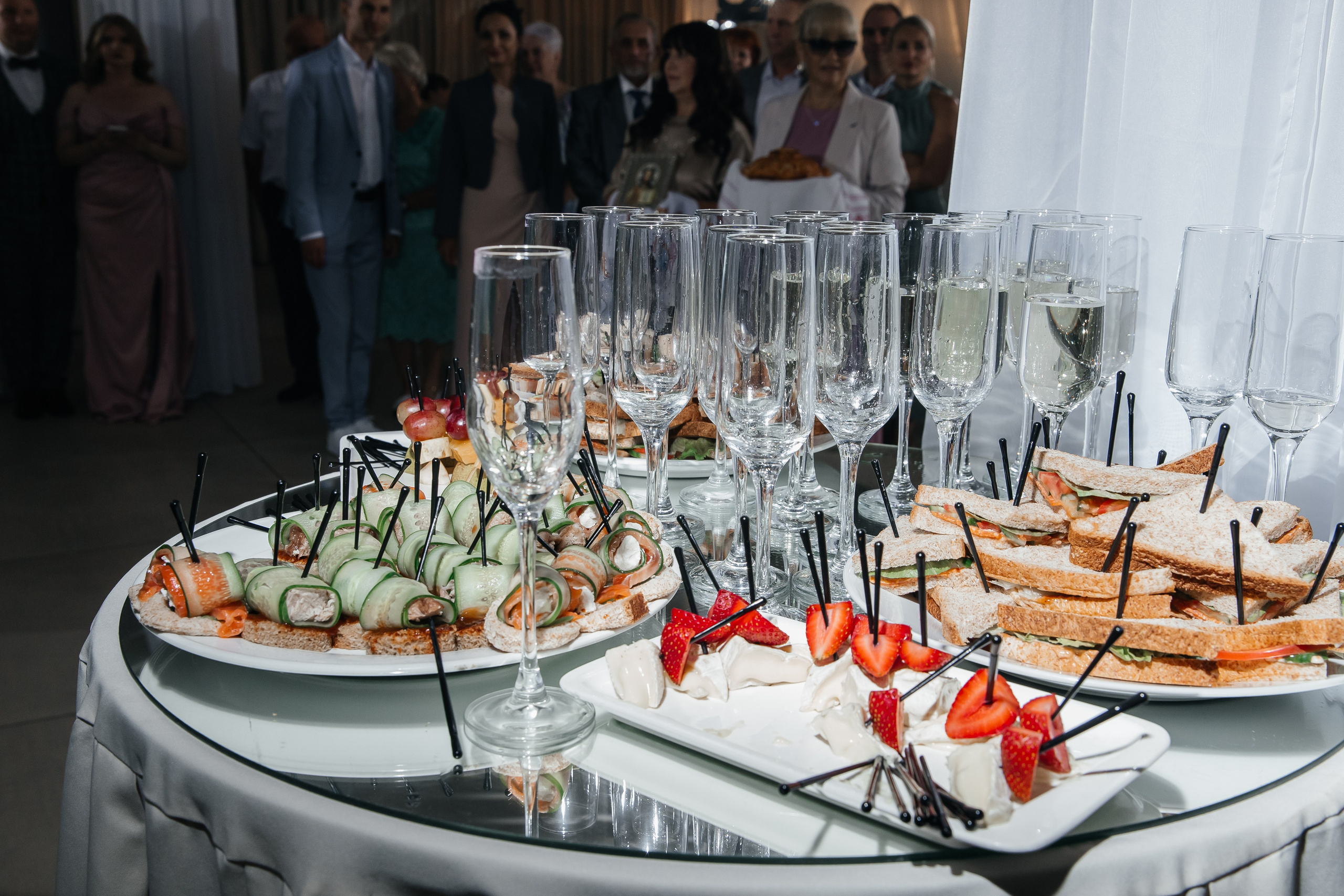 Анастасия и Алексей (полный день). Свадебный и семейный фотограф в Нижнем Новгороде Екатерина Наймарк
