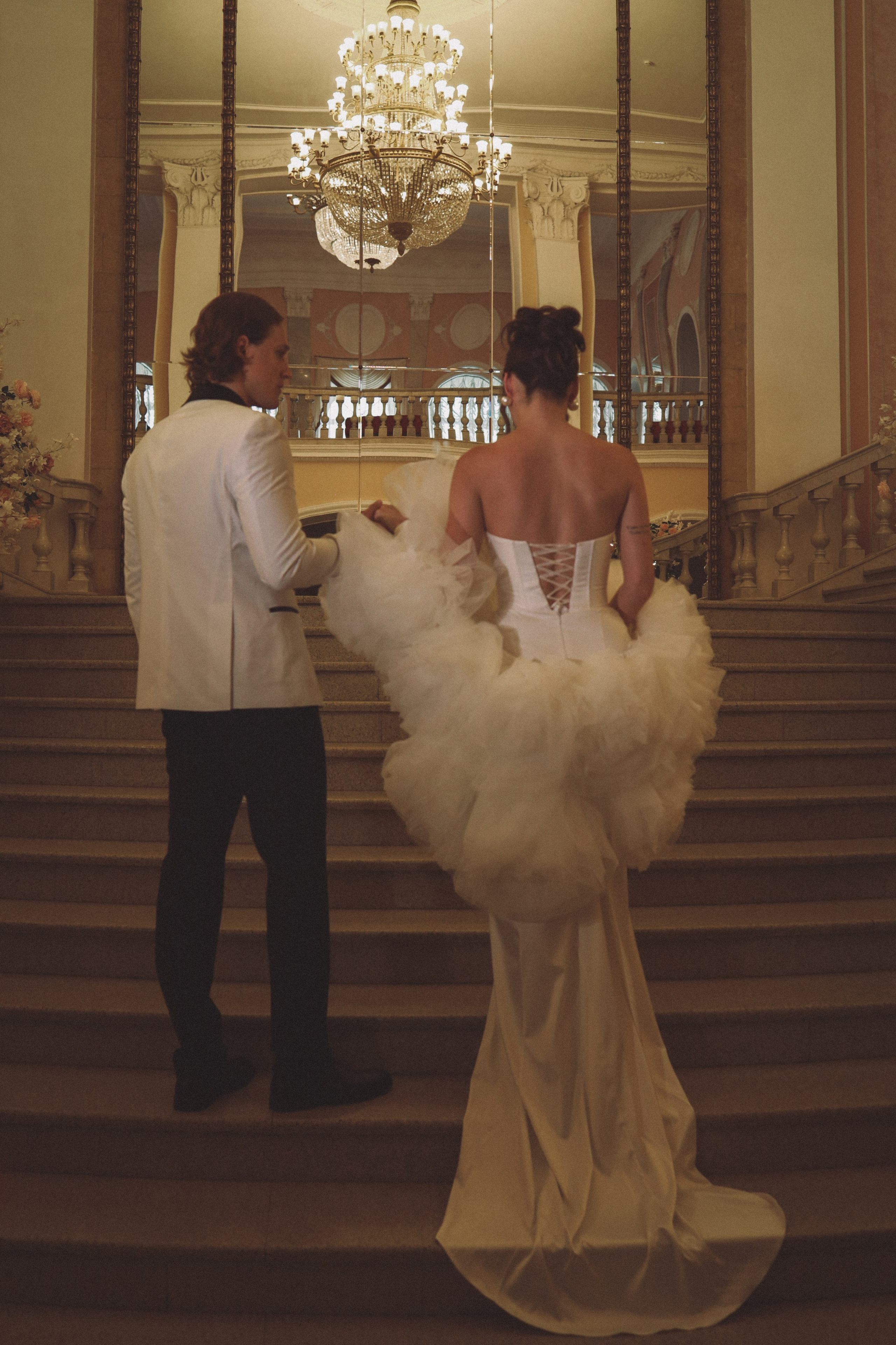 Свадебная съемка в театре!. Иванова Ирина Свадебный и семейный фотограф г. Уфа