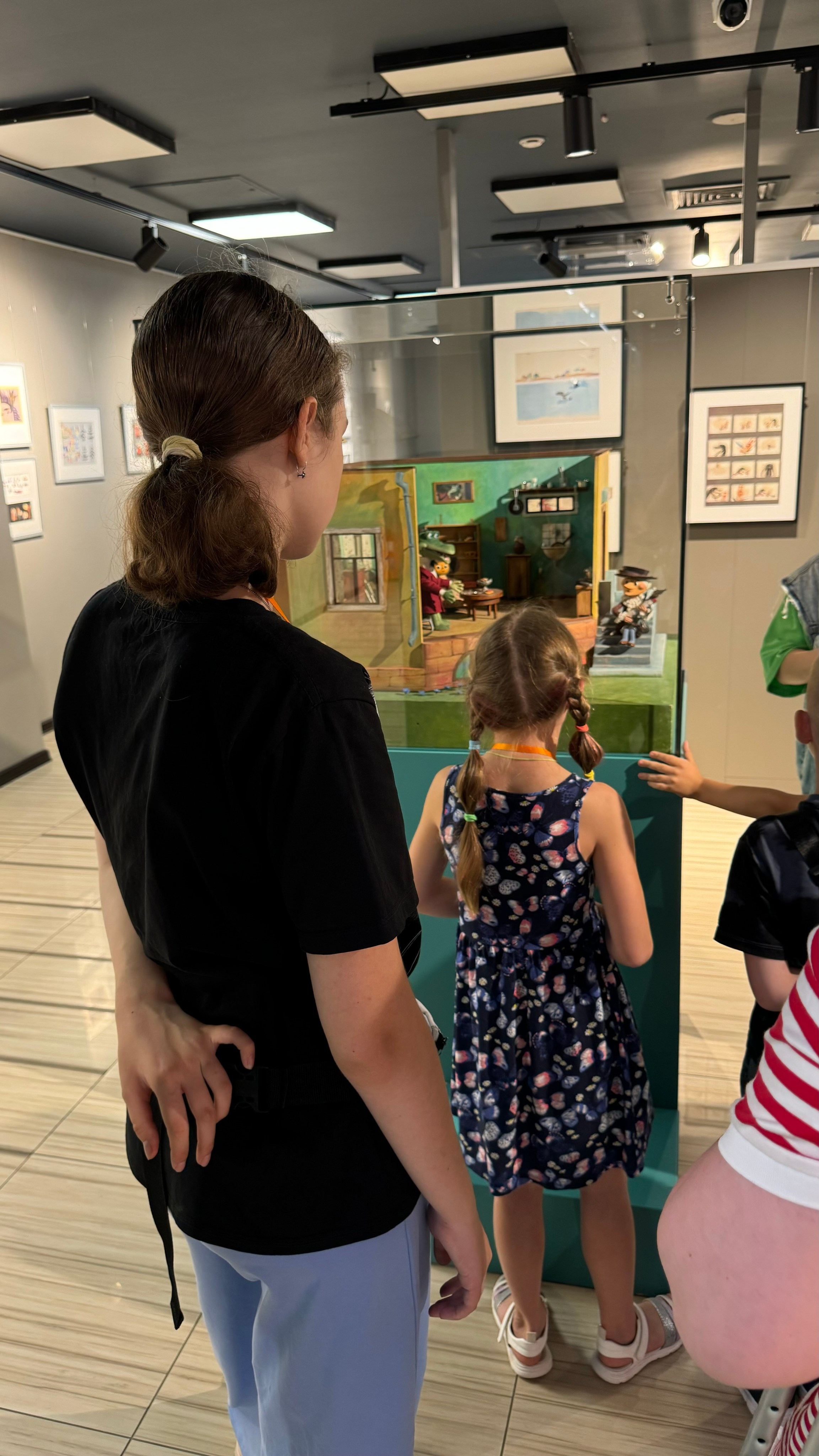 Приглашаем в арт-лагерь в Москве для детей!. Арт-вечеринки и мастер-классы в Москве для взрослых и детей