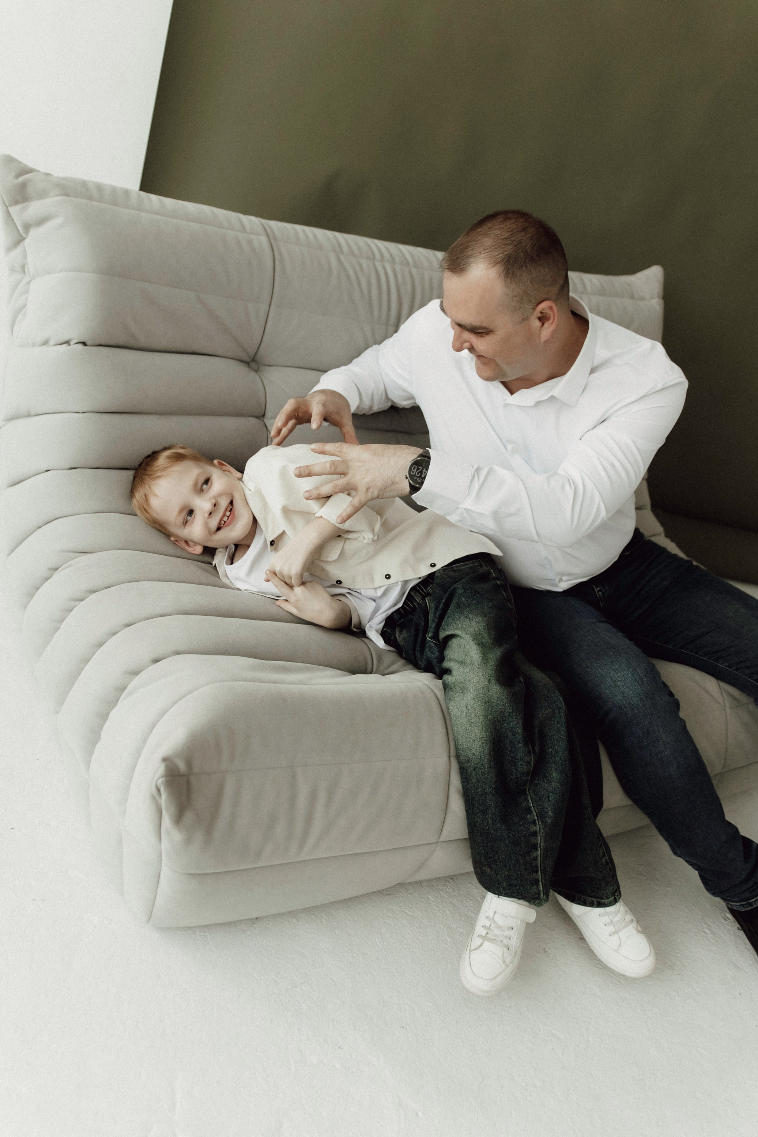 Семья Мельниковых Апрель 2025. Фотограф в Кирове и Кирово-Чепецке Валерия Шиляева