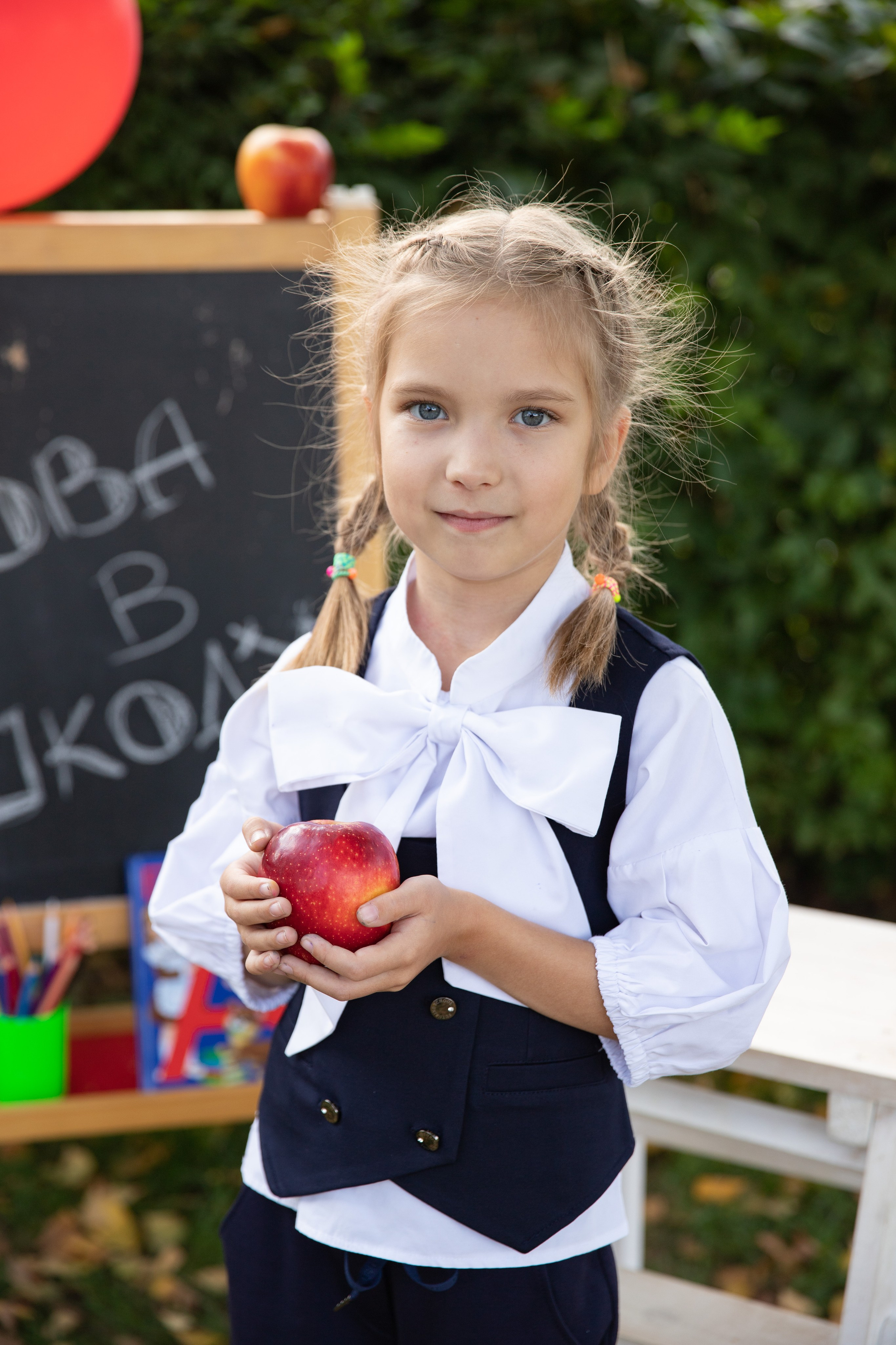 1 класс. Фокус студия. Выпускные альбомы в Красноярске