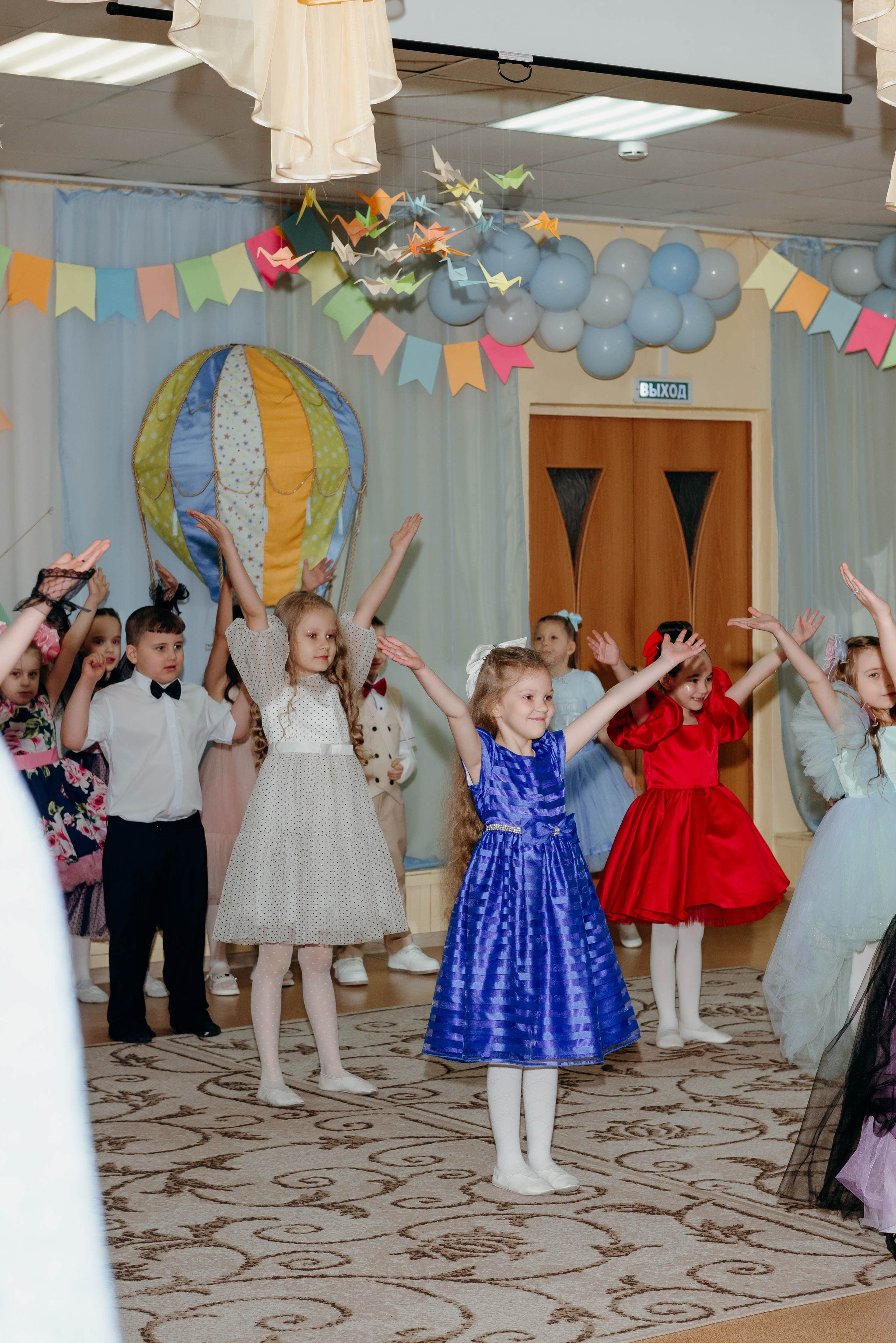 Выпускные. Фотограф Янис Алываев