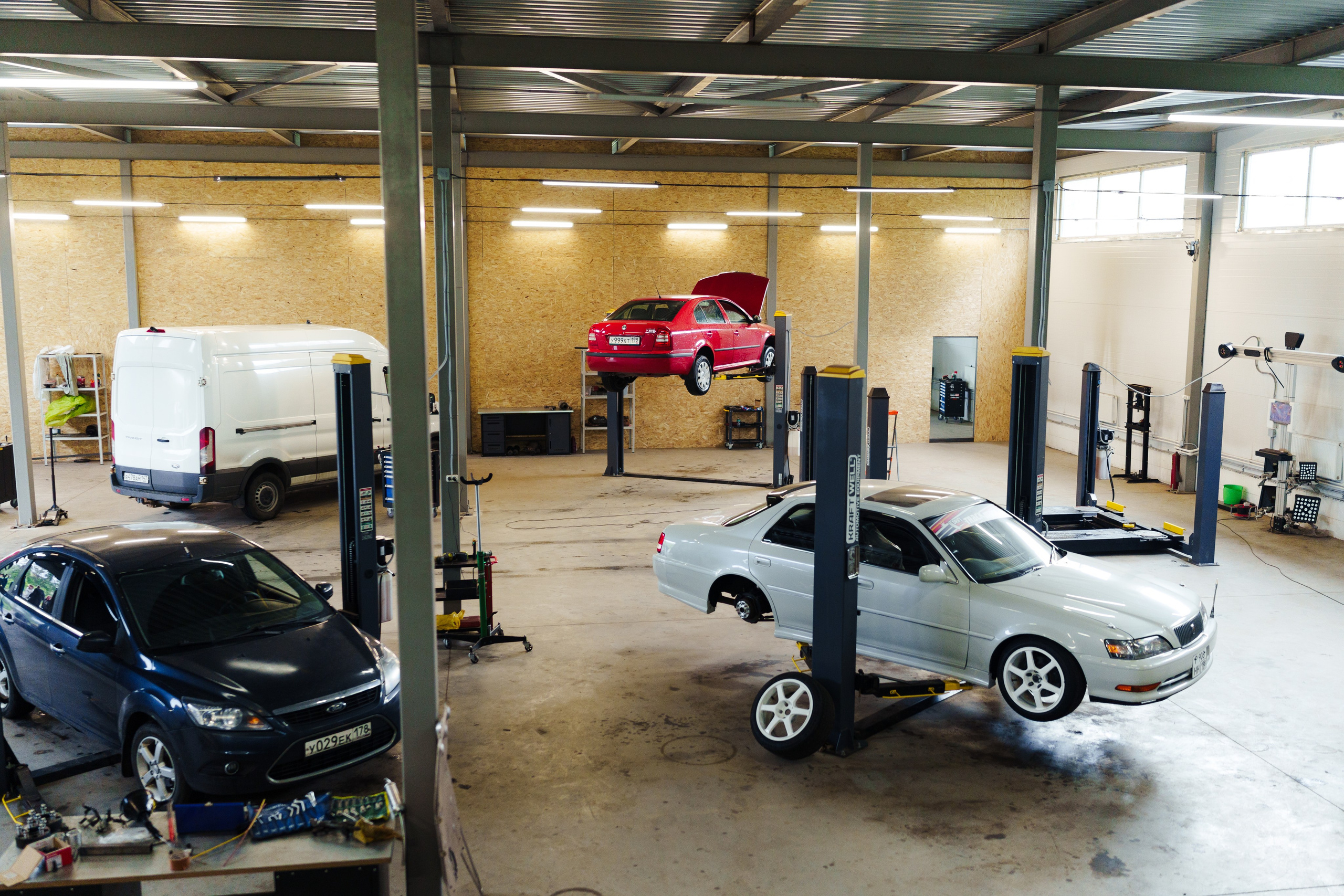 Сьемка для автосервиса РЕМСПОТ. Фотограф в СПБ Алмаз Камаев