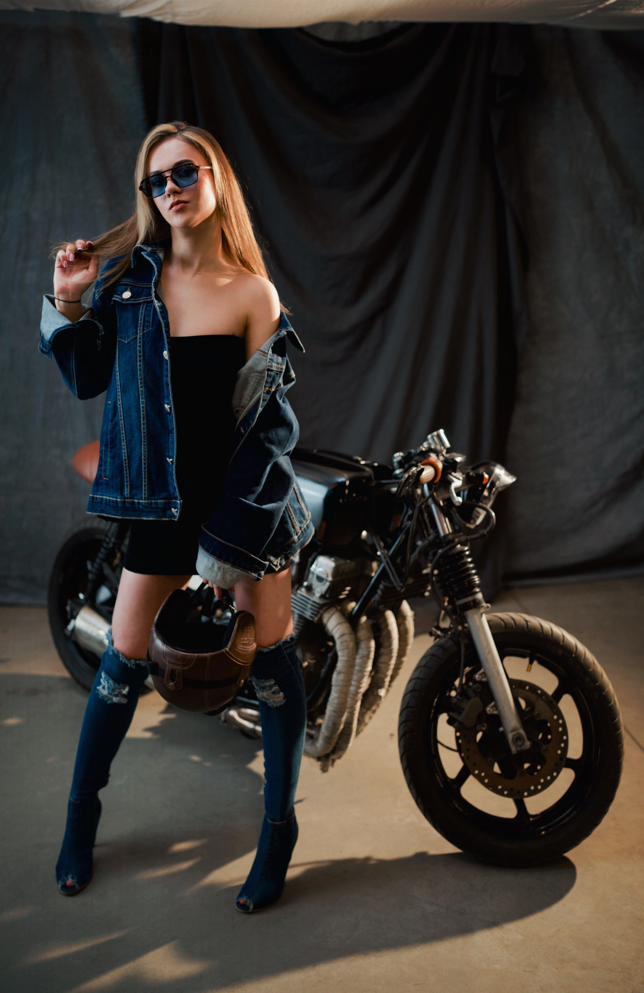 Алина. Hmliber — фотограф и контент-креатор из Петербурга