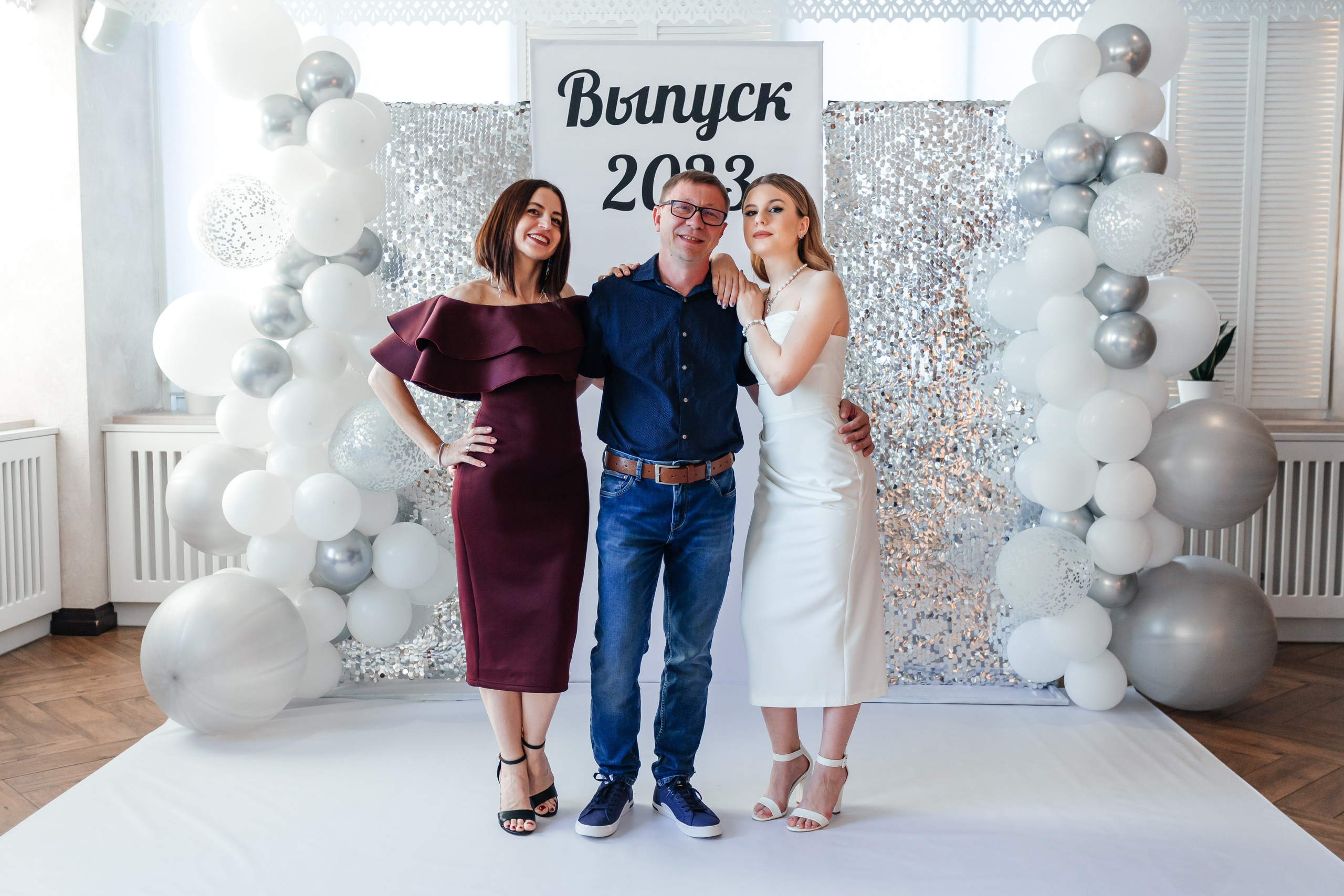 Выпускной 11 «А». Школа № 42. Свадебный фотограф в Краснодаре Николай Крауз