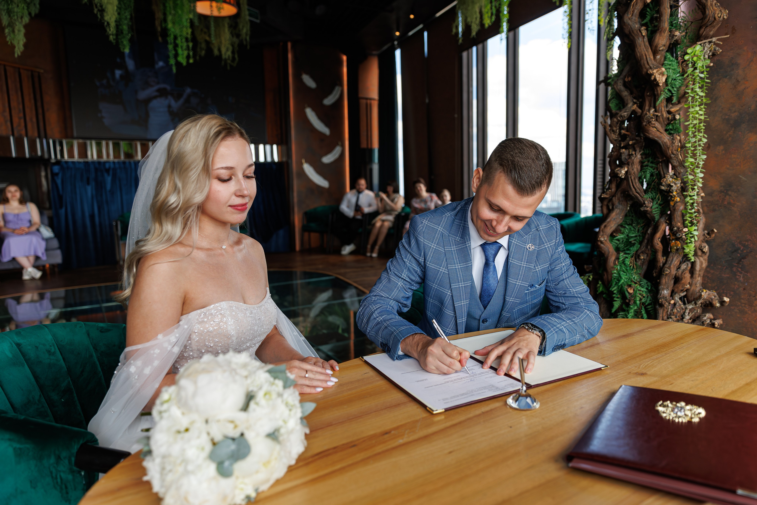 Свадьба в Москва сити и в ресторане Republic Hall. Свадебный фотограф Москва и МО Сергей Киржаев